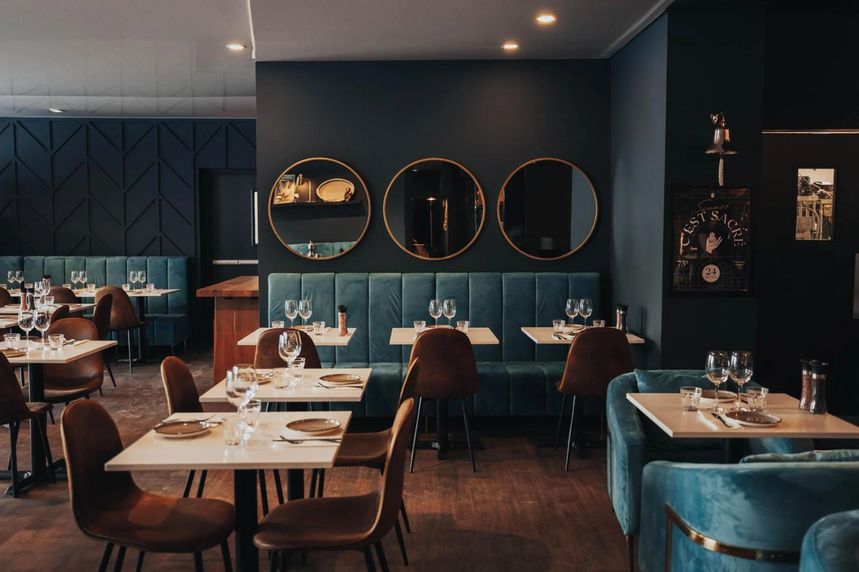 Restaurant/places to eat in Au Sommet du Lac Magog