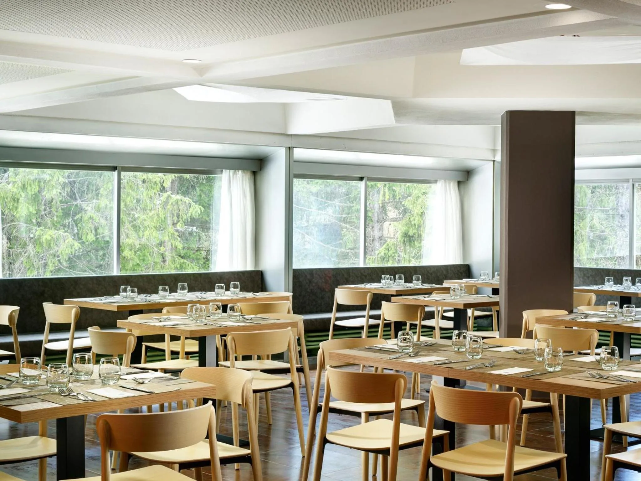 Restaurant/places to eat in TH Marilleva