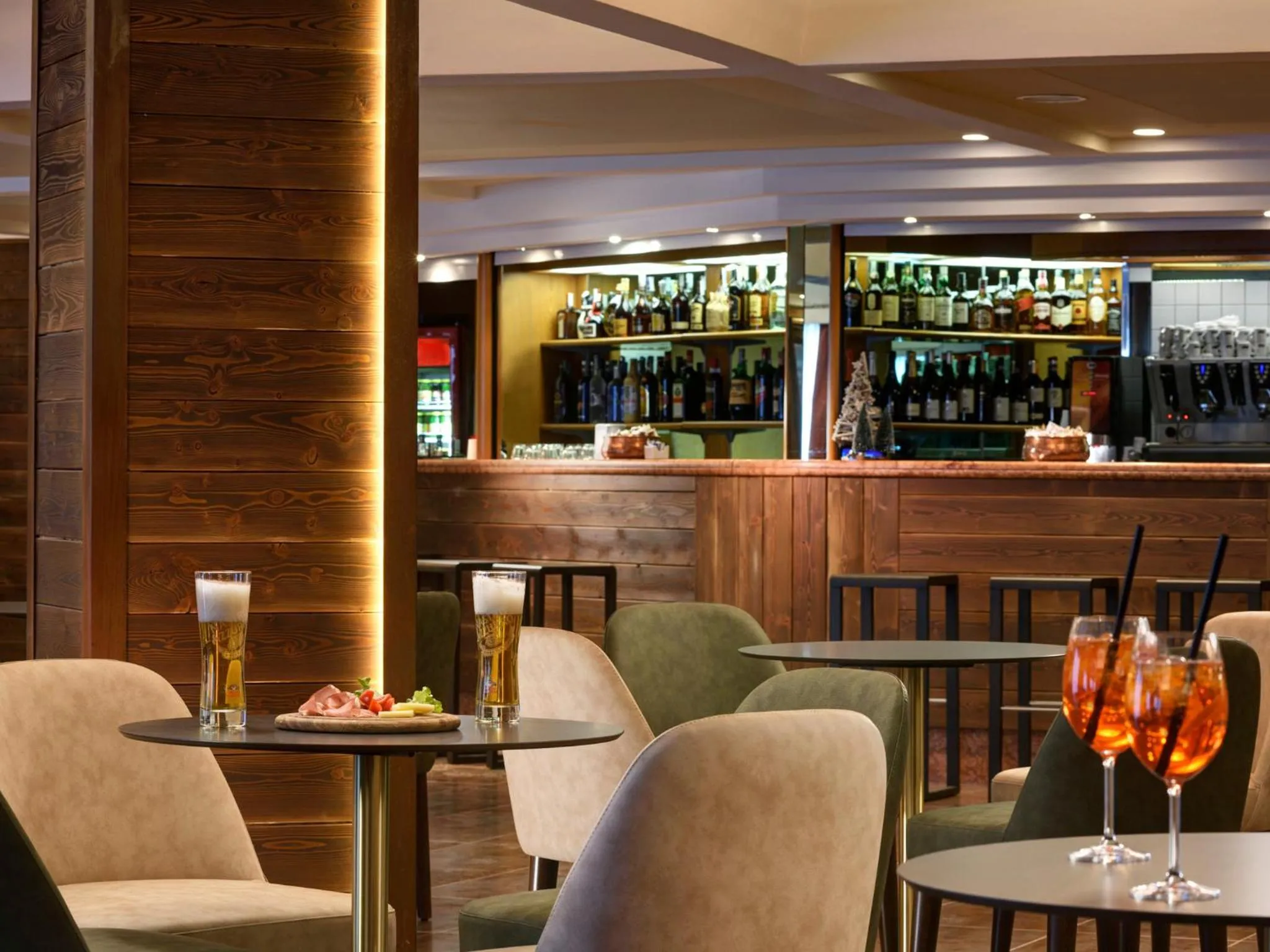 Lounge or bar in TH Marilleva