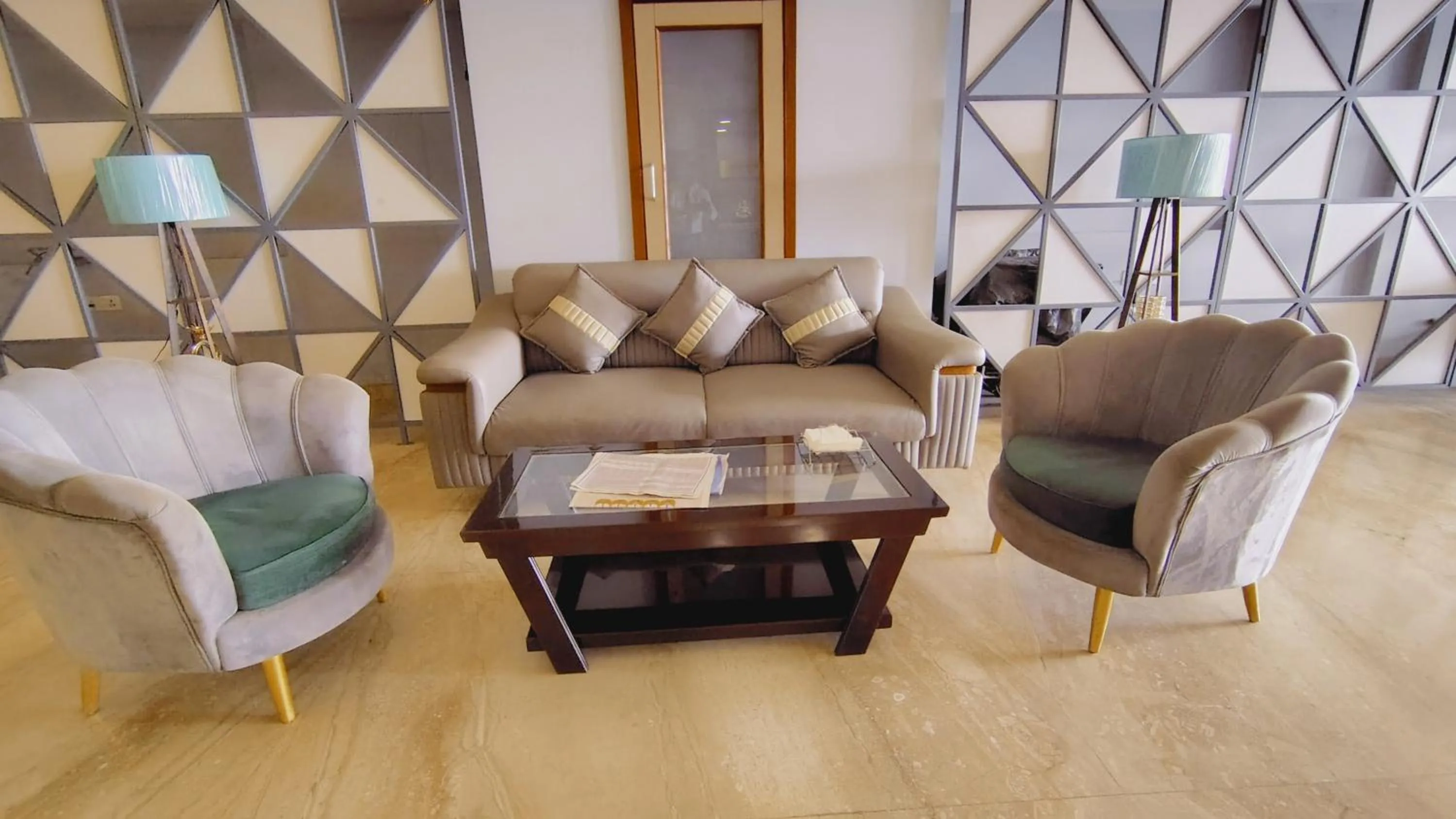 Breakfast in Western Blu