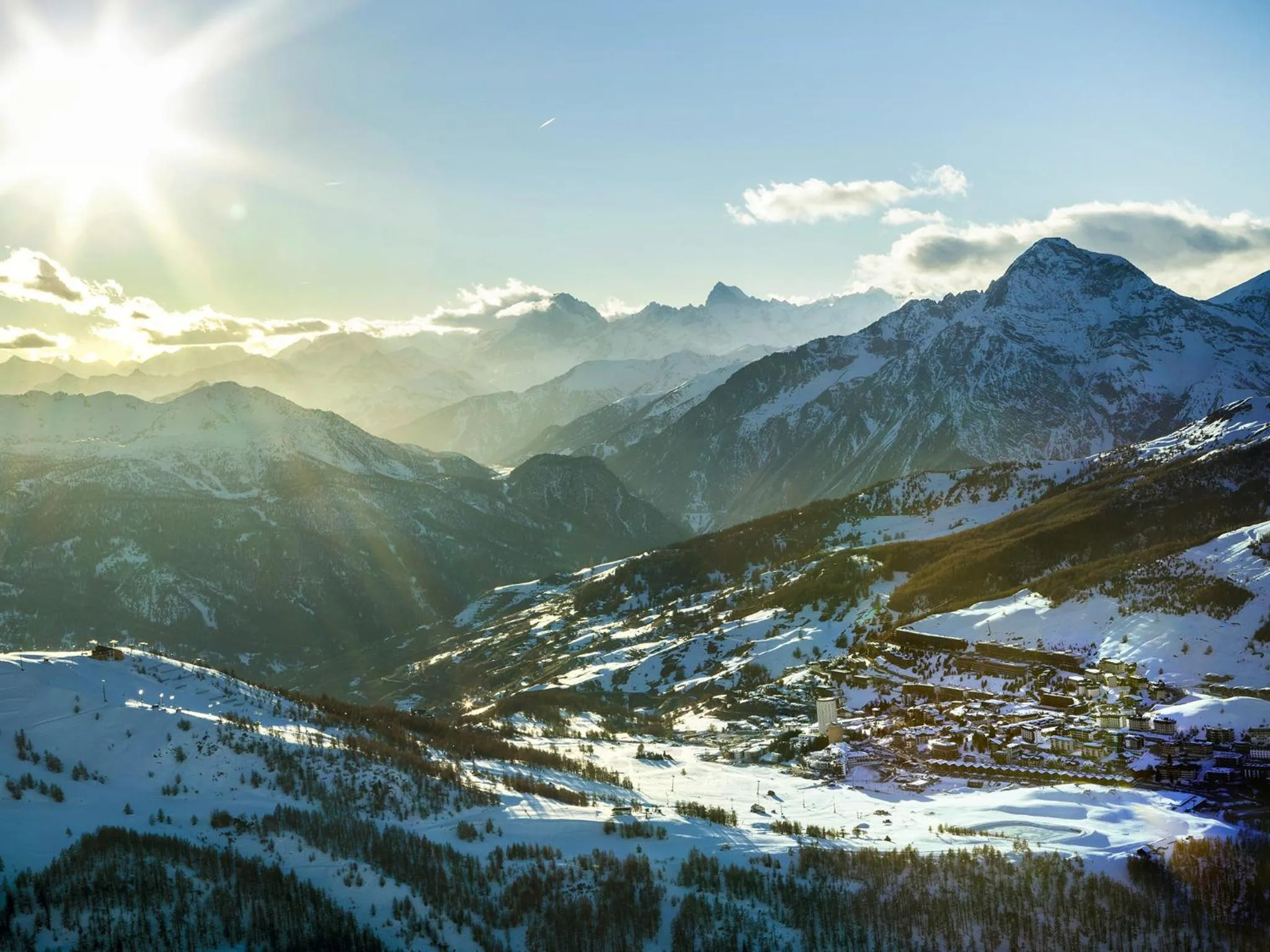 Hiking in Hotel Club Uappala Sestriere
