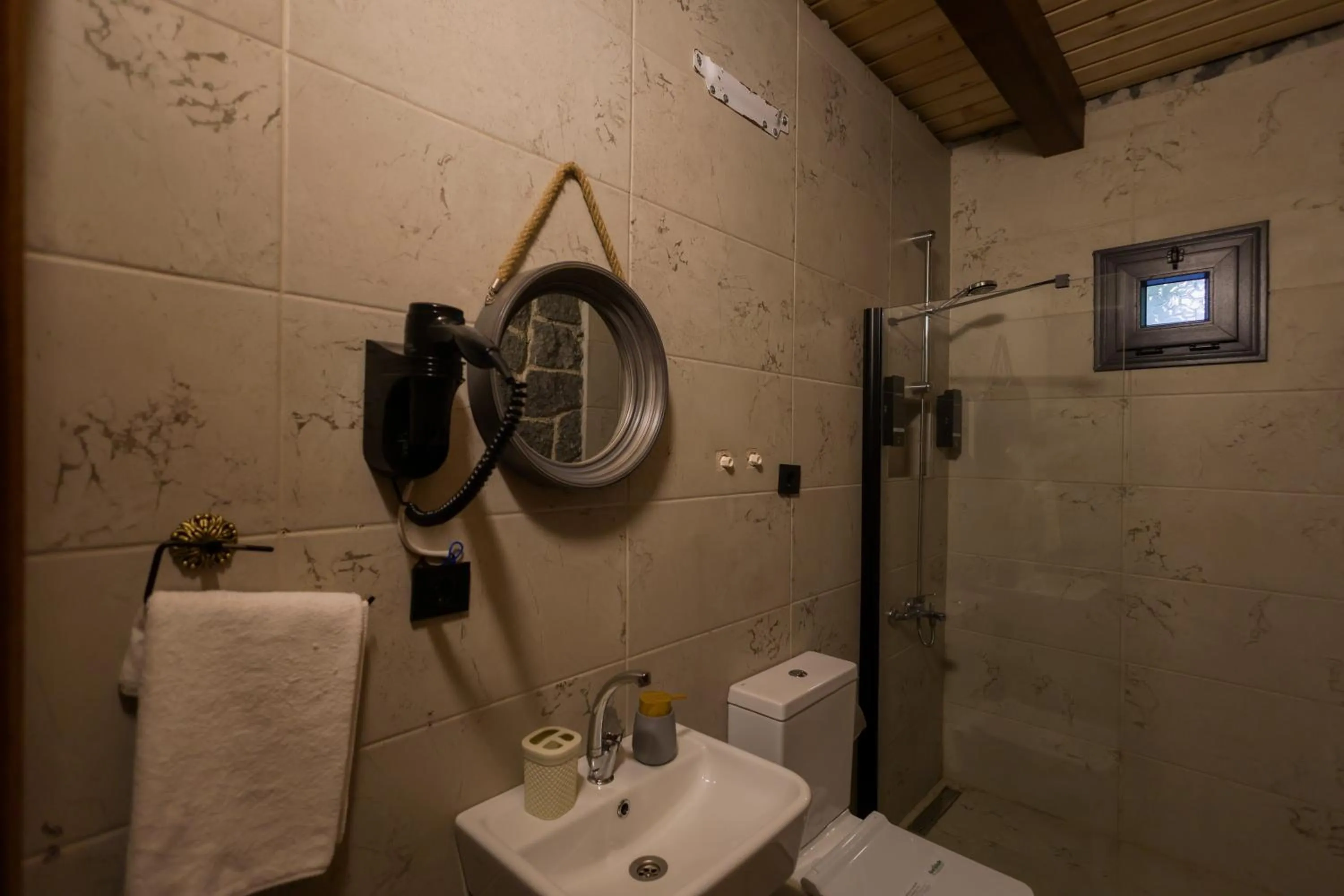 Gafulluk Tatil Köyü