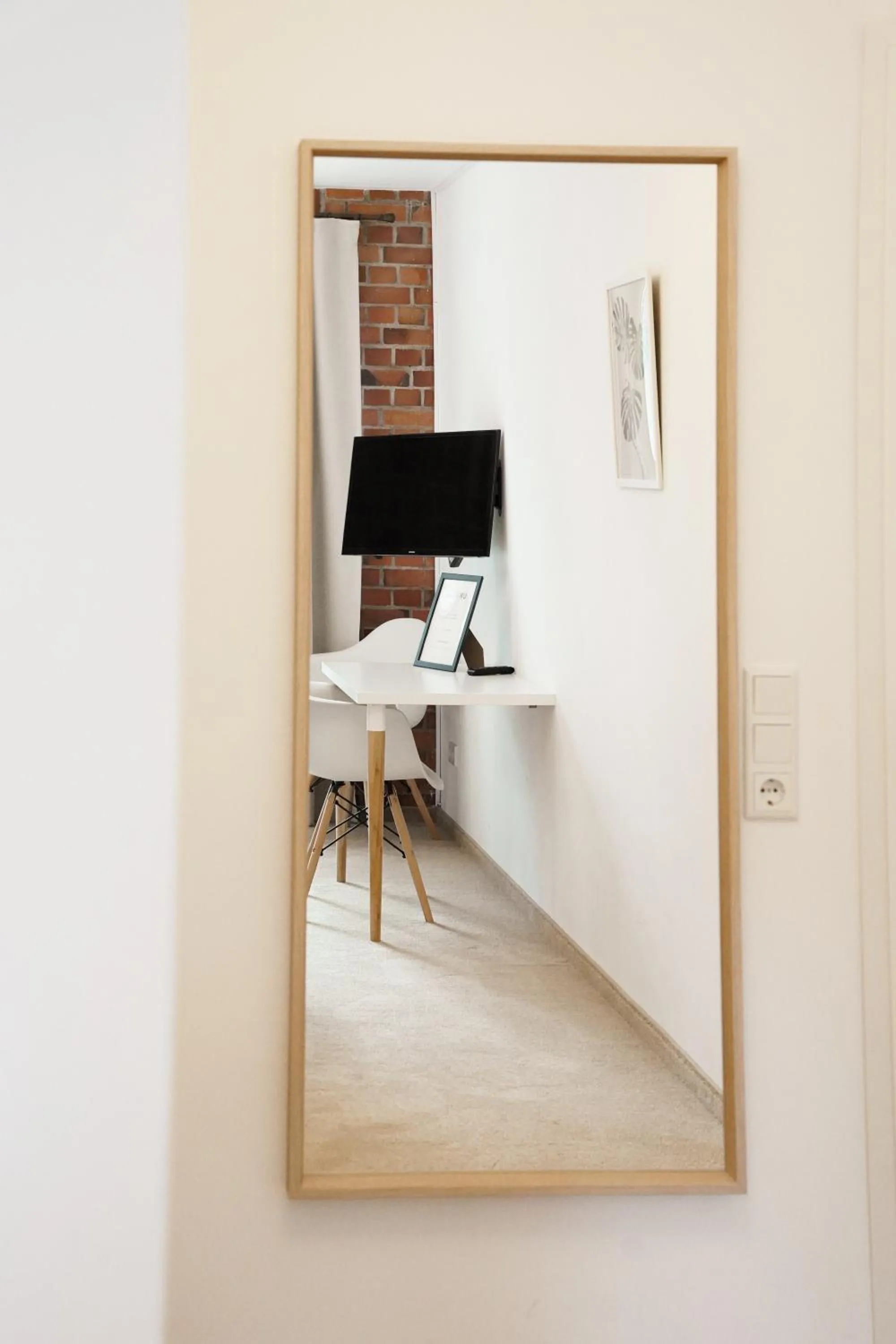 Photo of the whole room in urraum Hotel