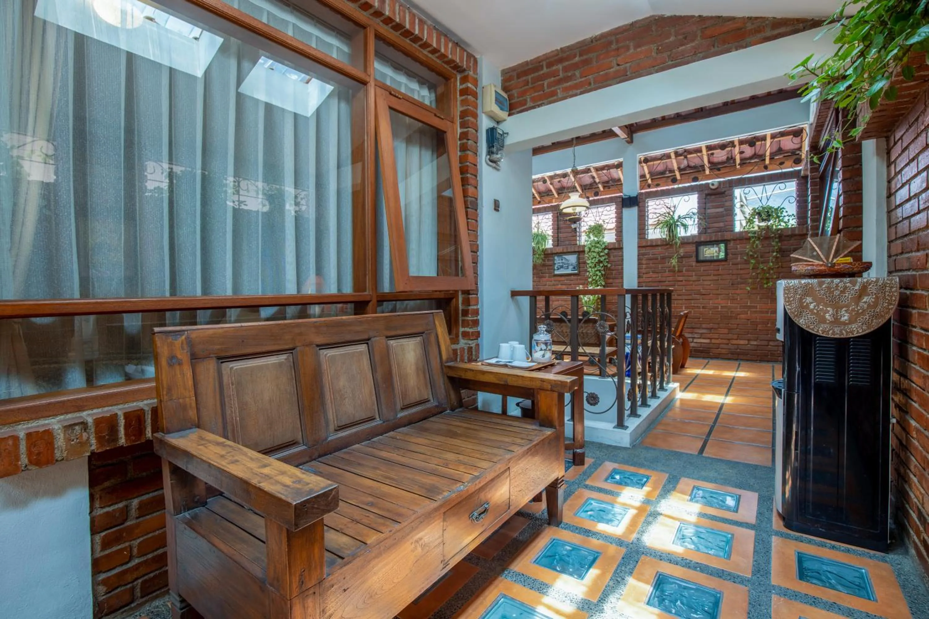 Seating area in Sekararum Butik Syariah Guesthouse