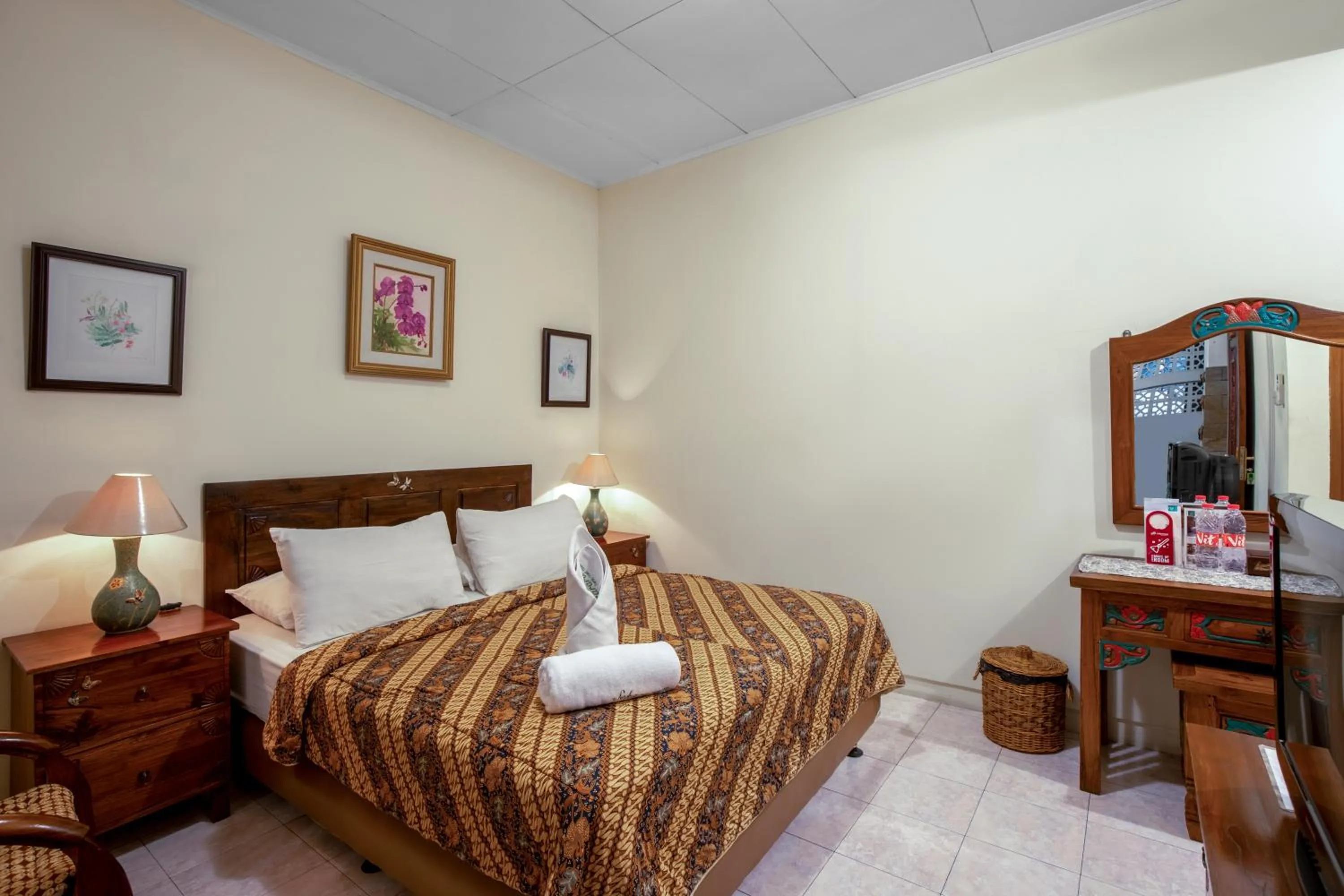 Bed in Sekararum Butik Syariah Guesthouse