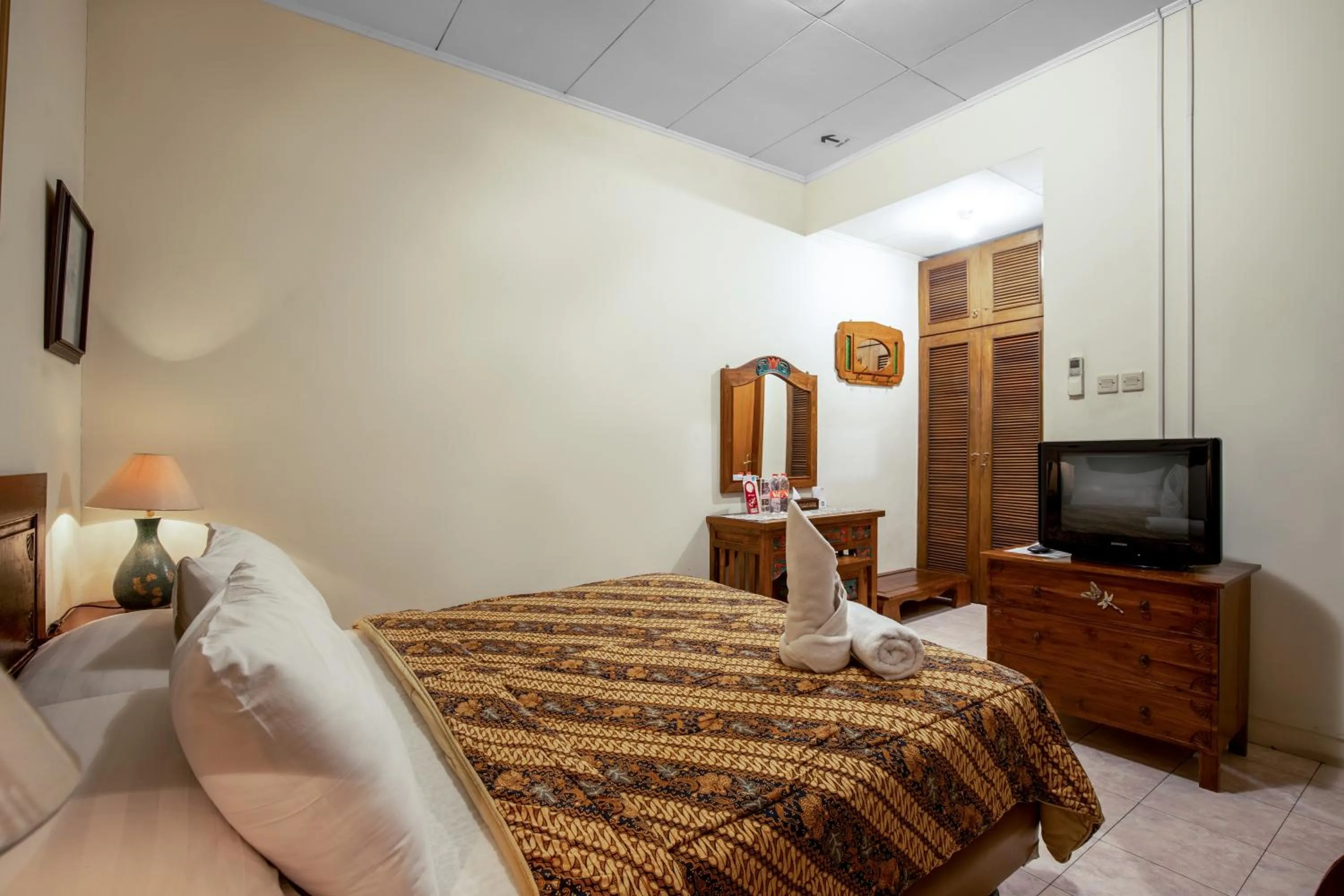 Bed in Sekararum Butik Syariah Guesthouse