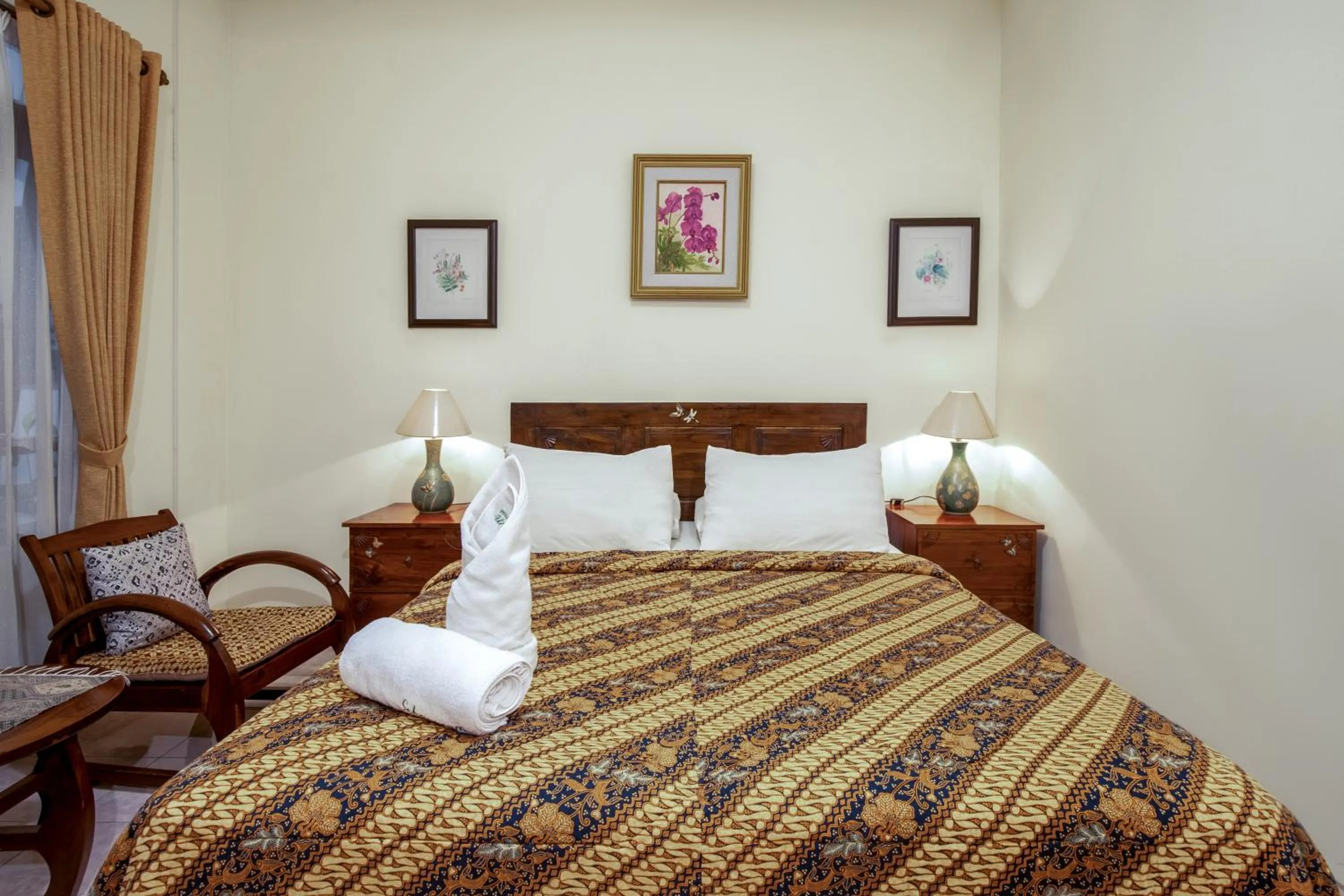 Bed in Sekararum Butik Syariah Guesthouse