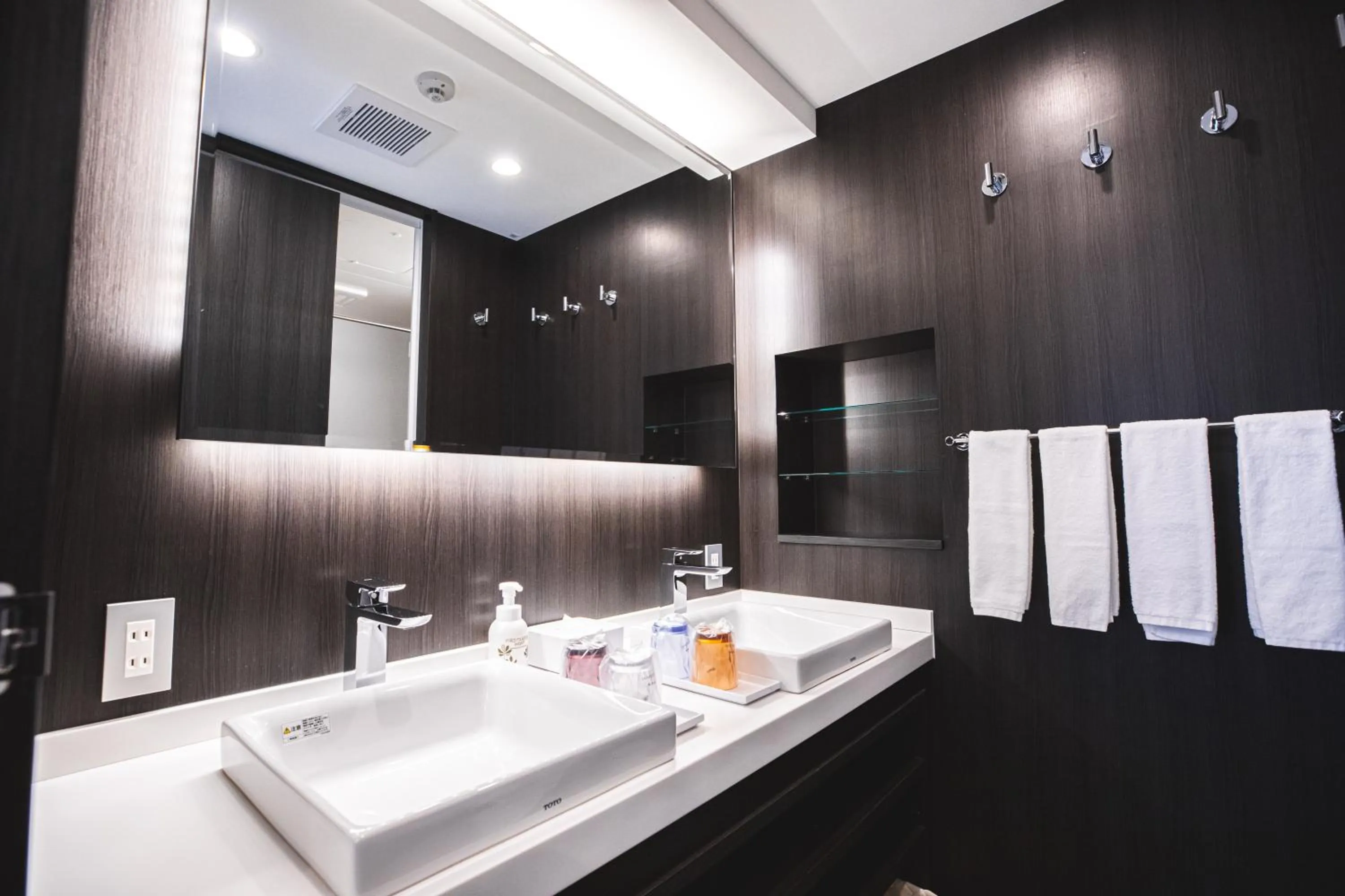 Bathroom in GOLD STAY Nagoya Osu