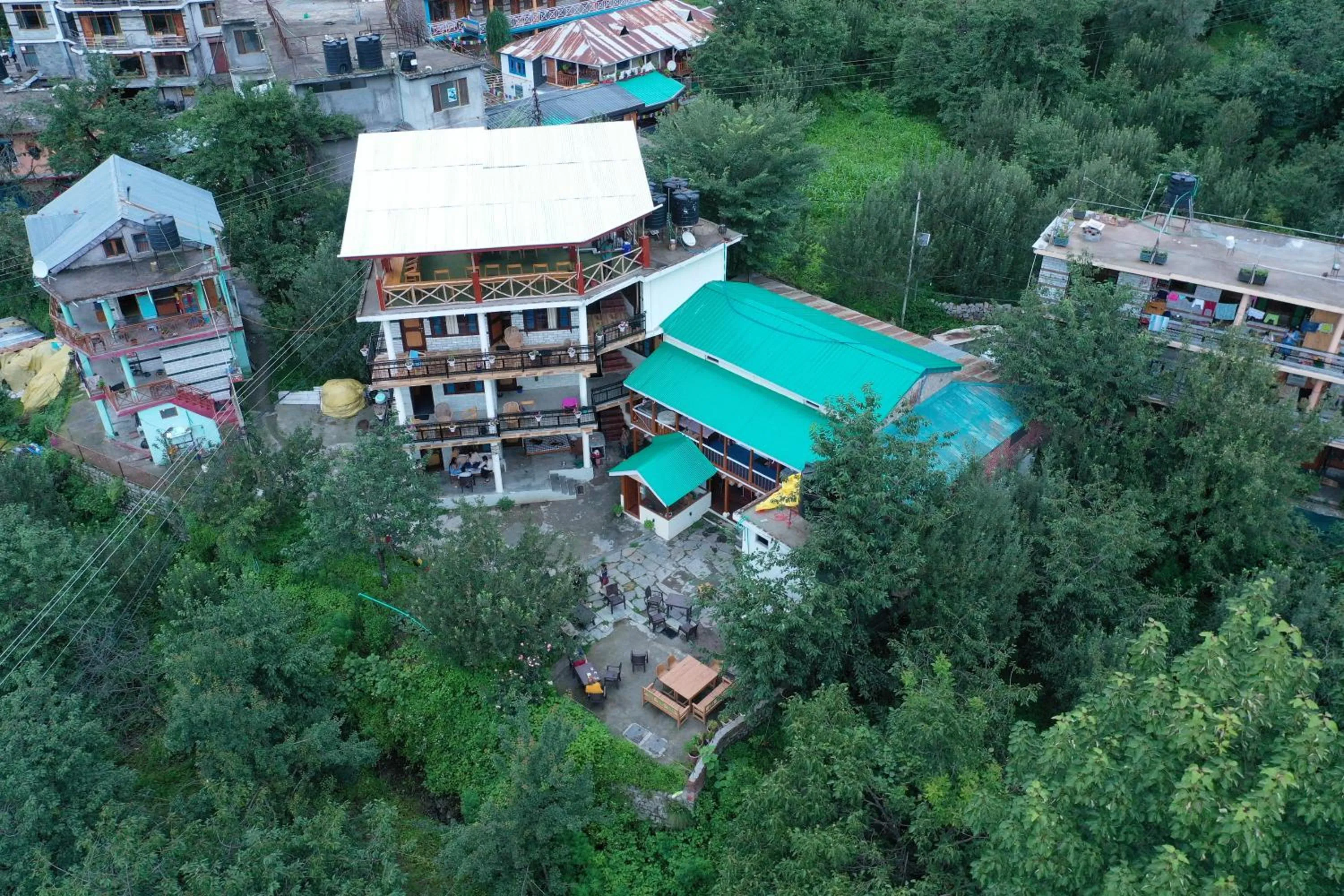Property building in Jungle by sturmfrei Manali