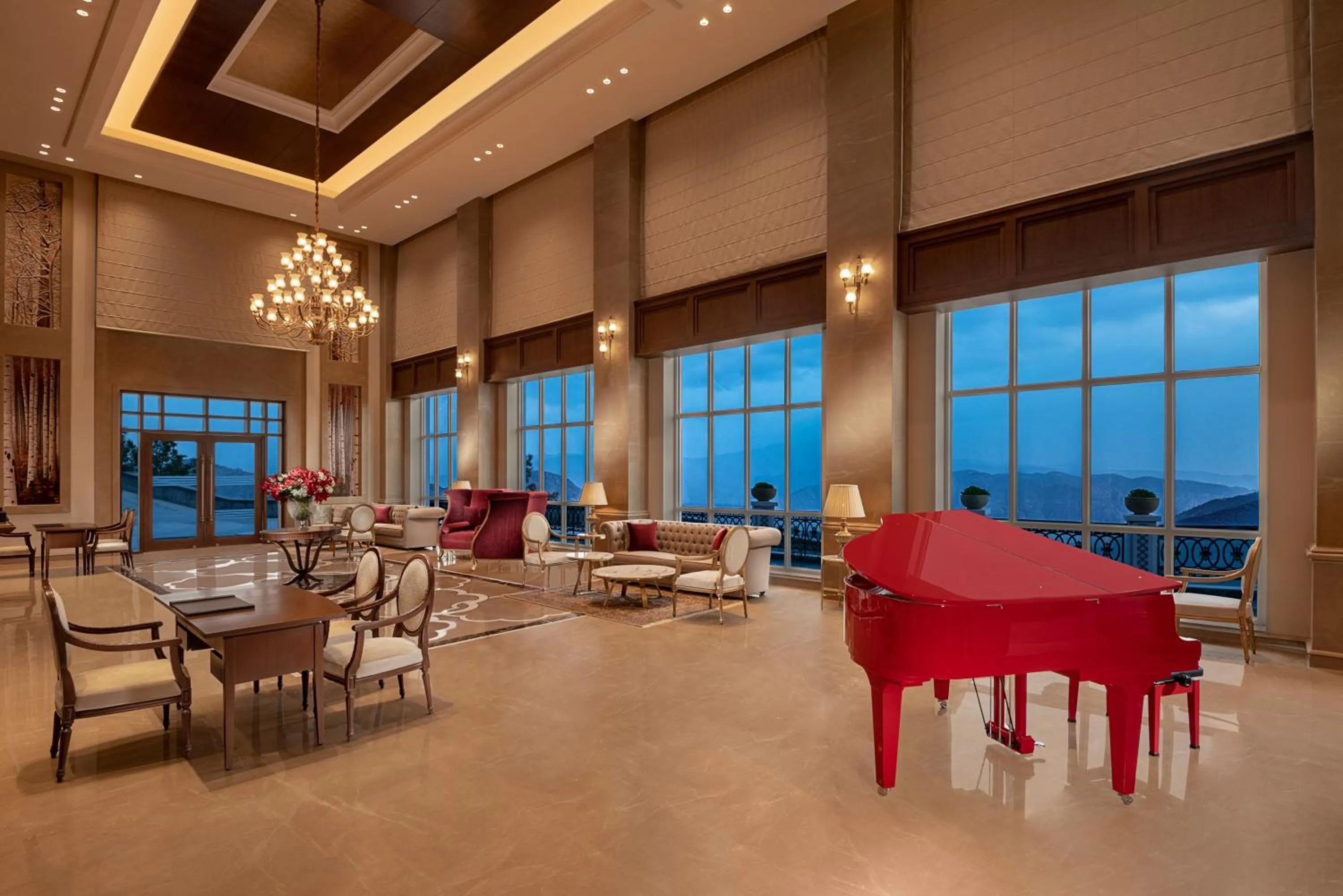 Lobby or reception in Welcomhotel by ITC Hotels, Tavleen, Chail