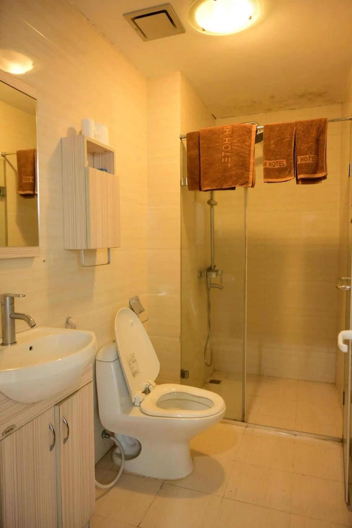 Hà Thành Tam Đảo HOTEL