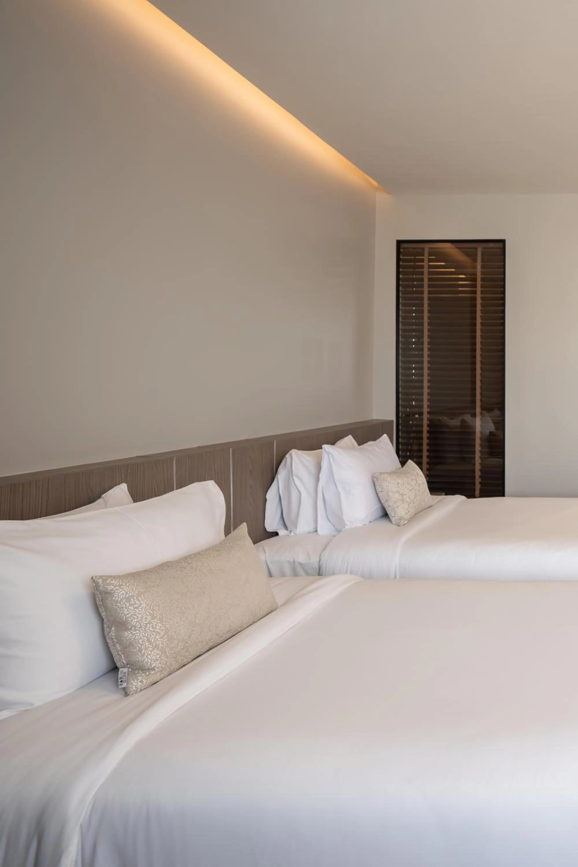 Bedroom, Bed in The Rise Suites Hotel, Chiang Mai - SHA Extra Plus