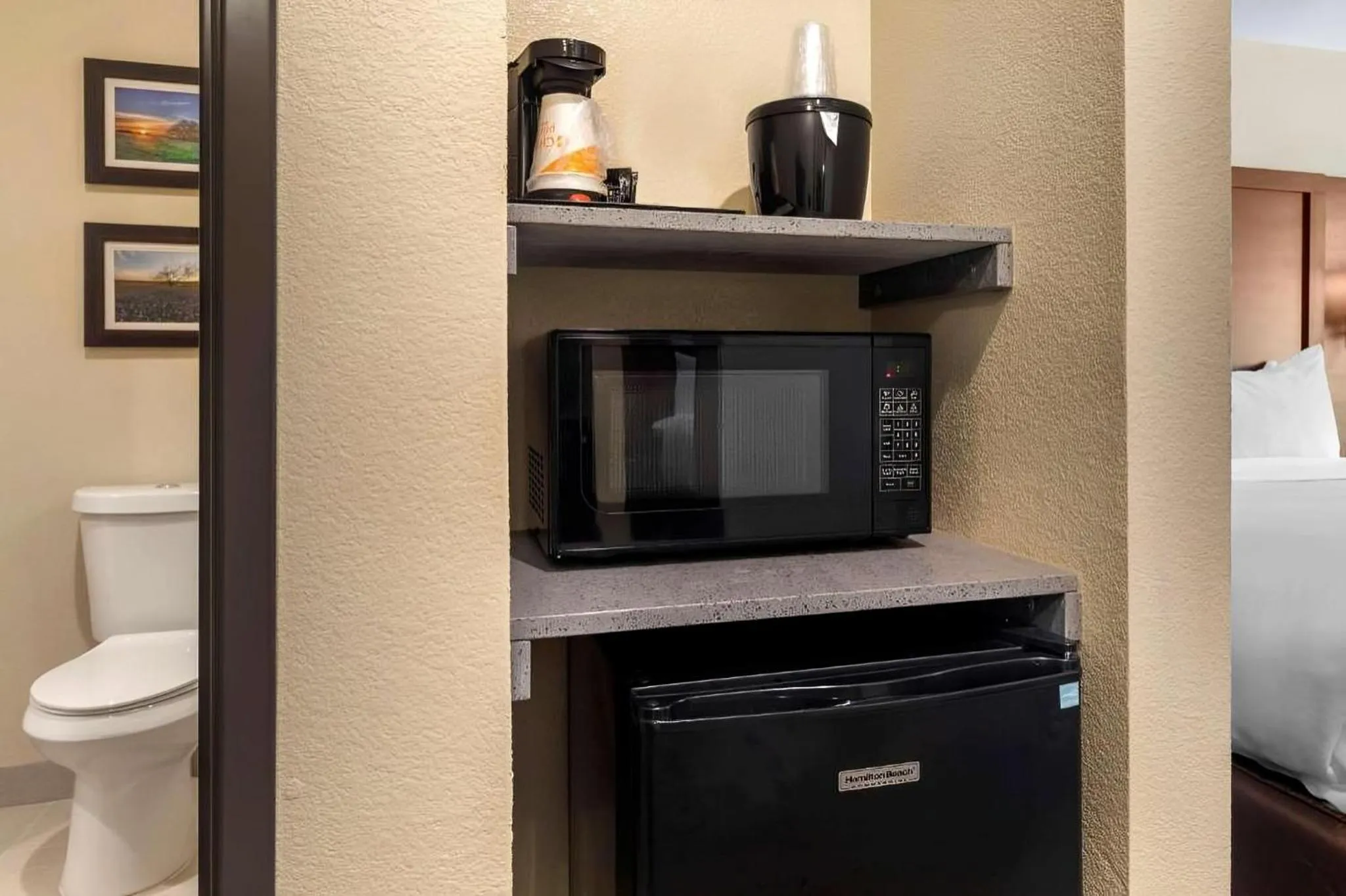 Bedroom in Comfort Inn & Suites Euless DFW West