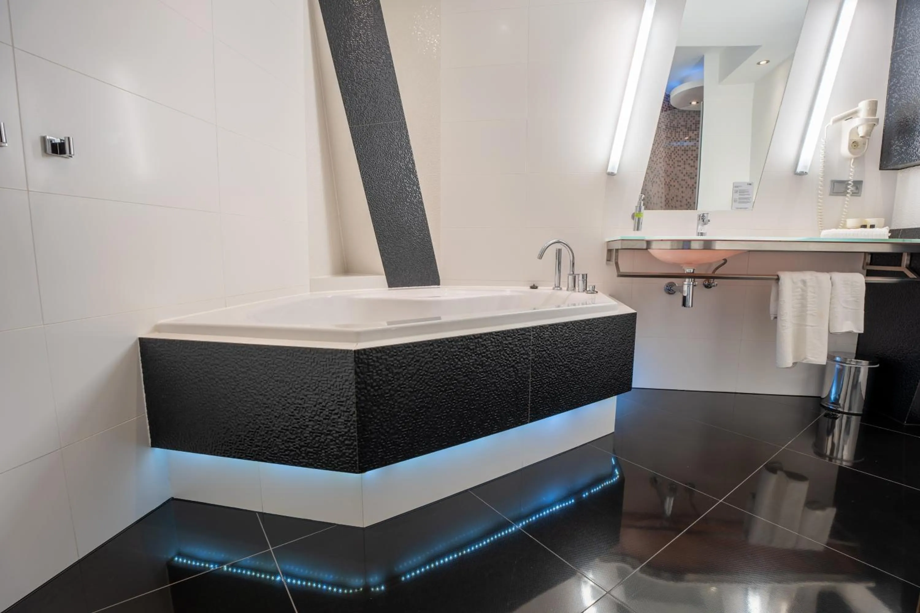 Bathroom in Hotel & SPA Czarny Groń