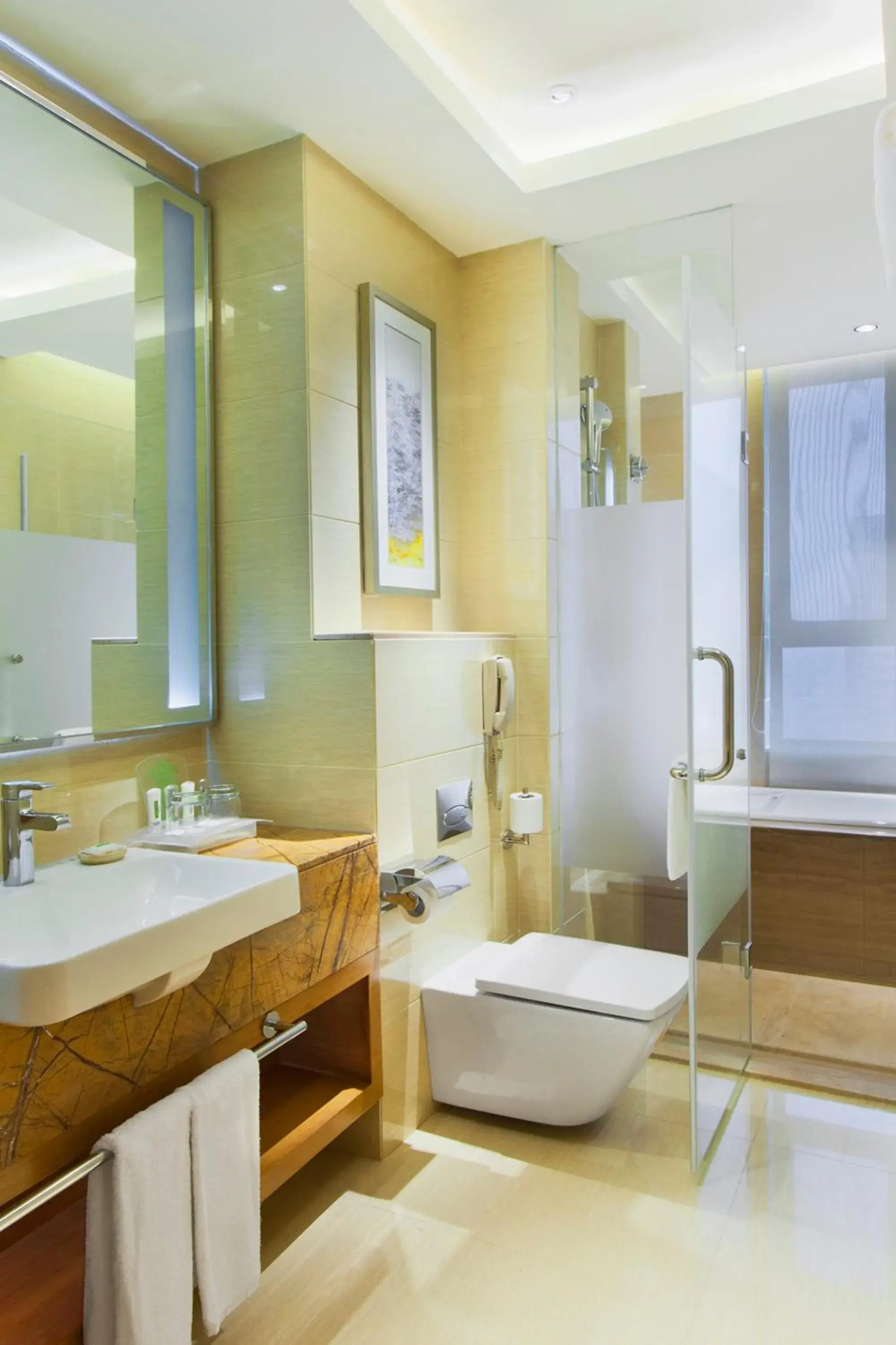 Premium King Room - High Floor in Holiday Inn Panjin Aqua City by IHG Premium King Room - High Floor in Holiday Inn Panjin Aqua City by IHG