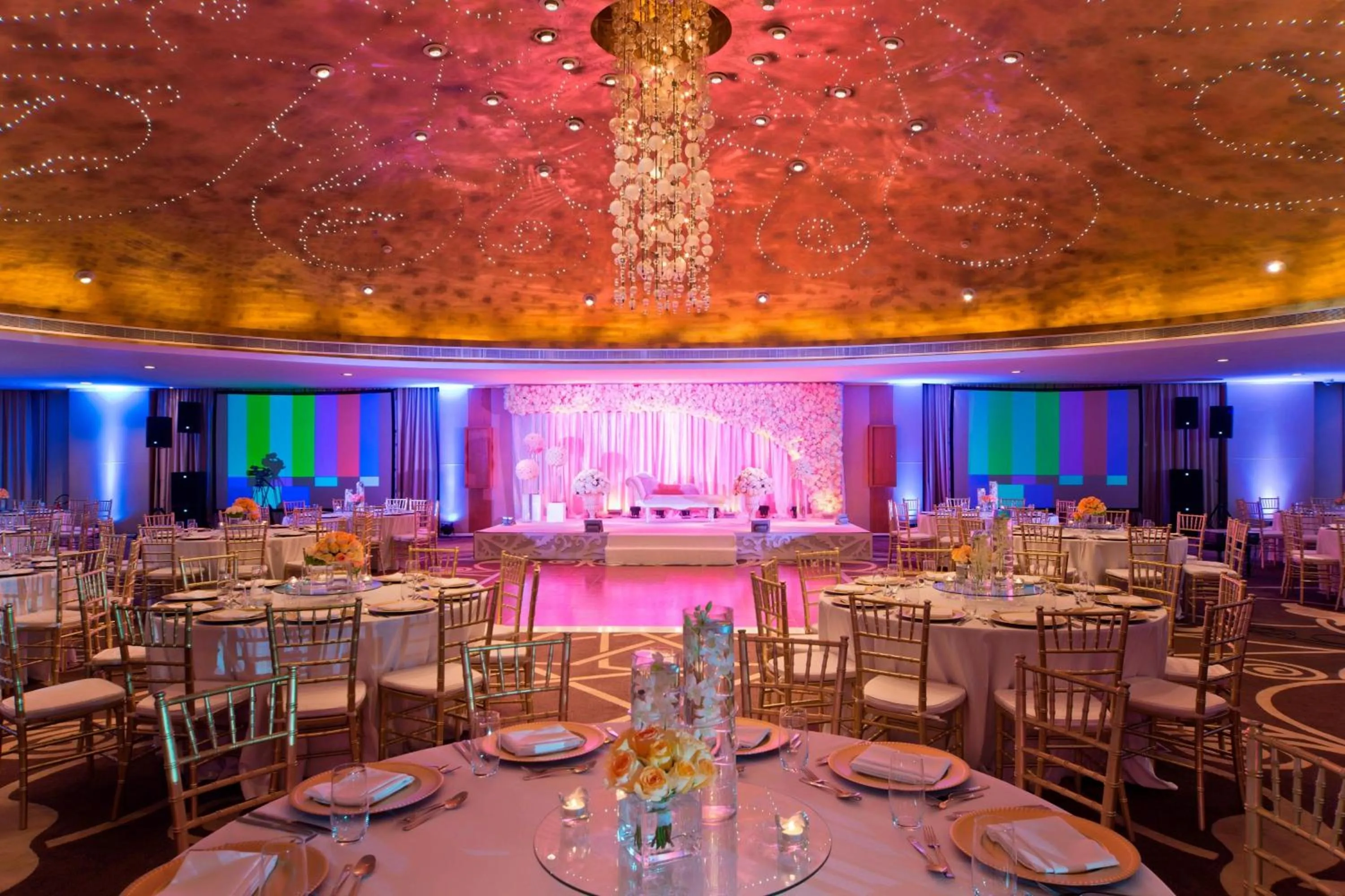 Banquet/Function facilities in W Doha