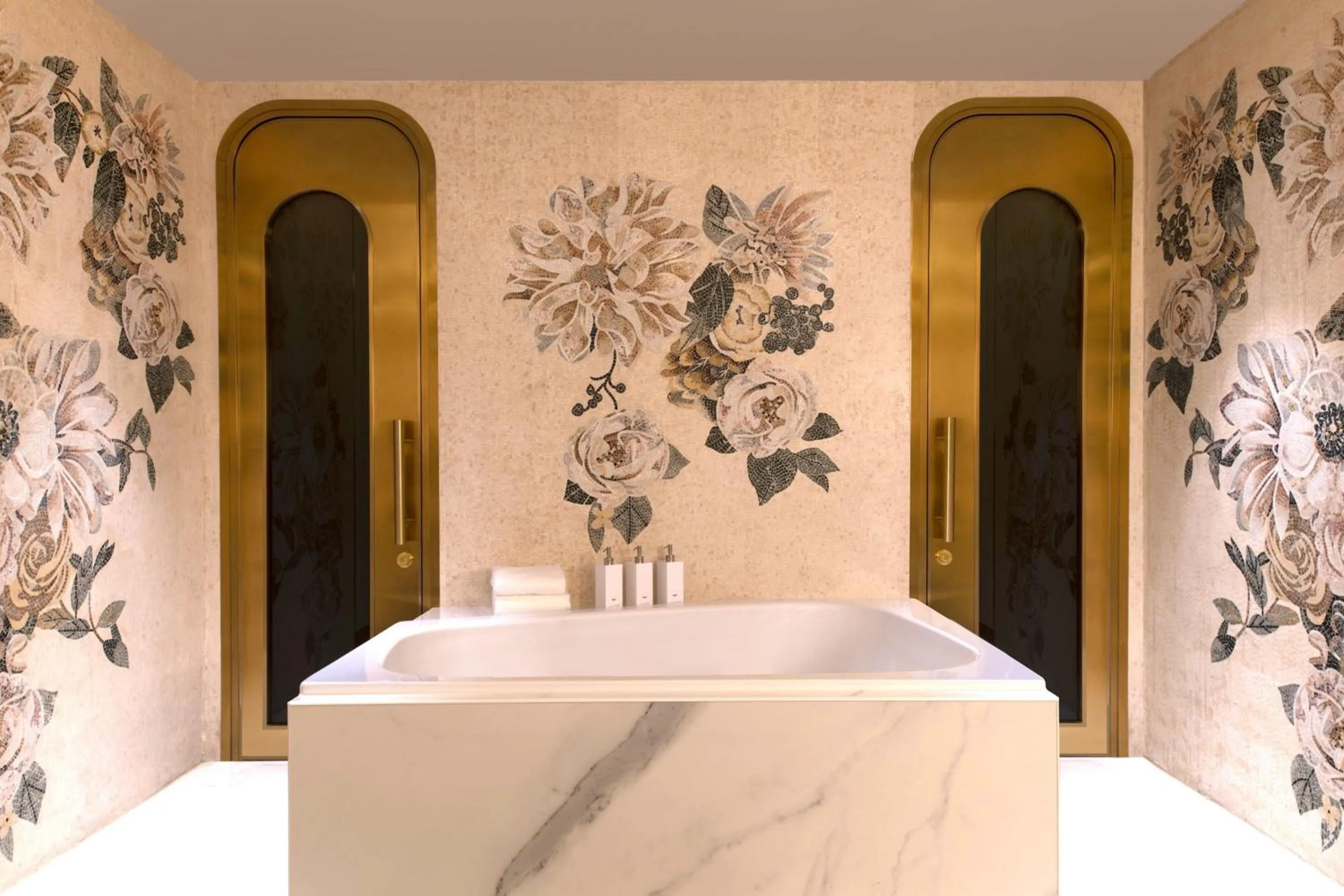 Spa and wellness centre/facilities in W Doha