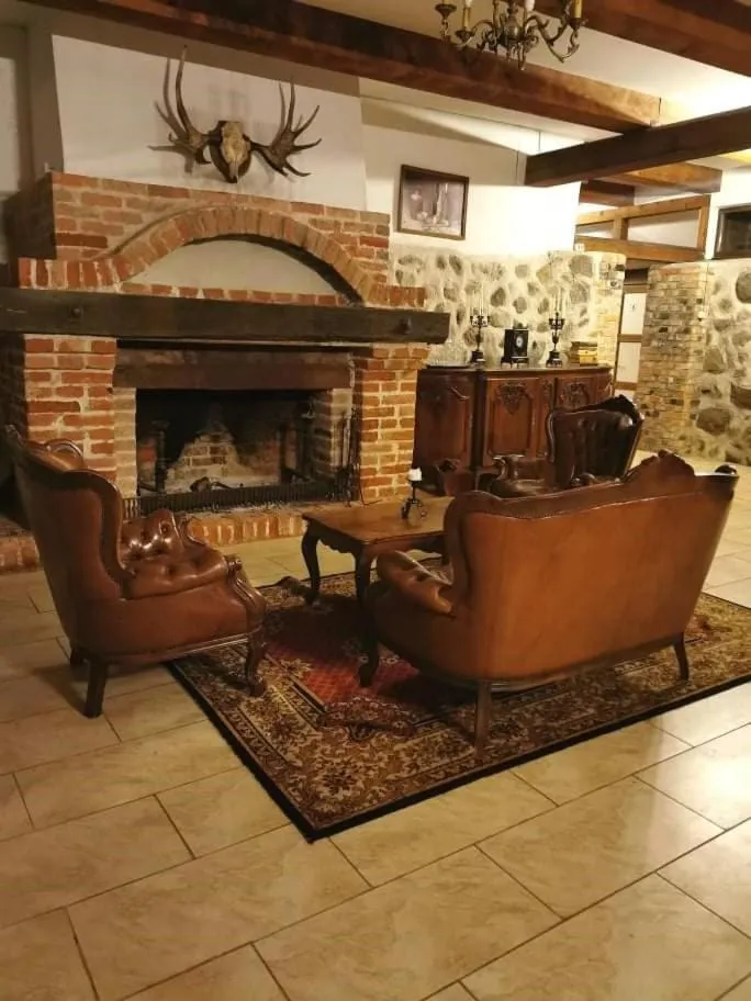 Taujėnų dvaro svečių namai