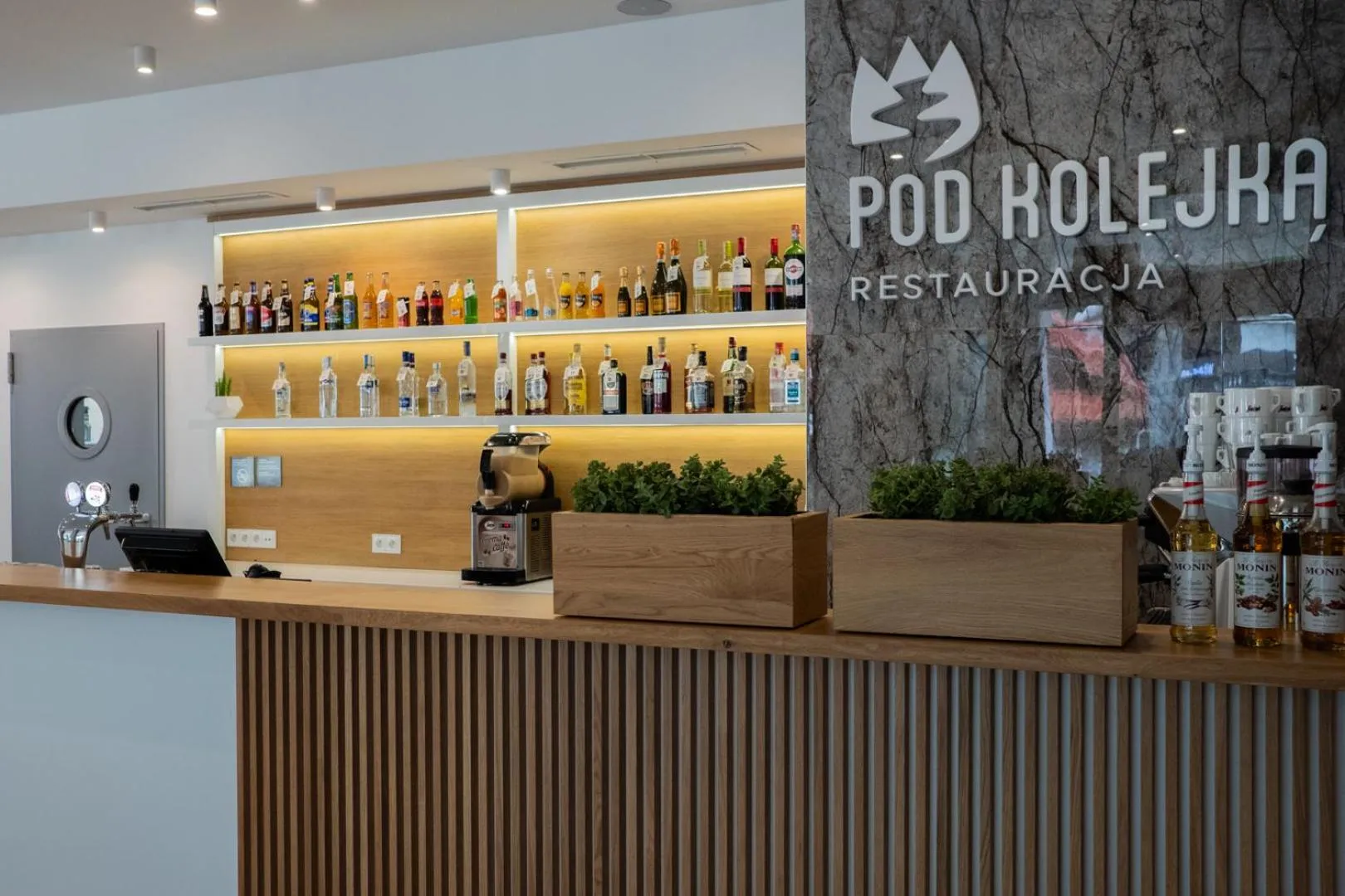 Restaurant/places to eat in Willa Pod Kolejką