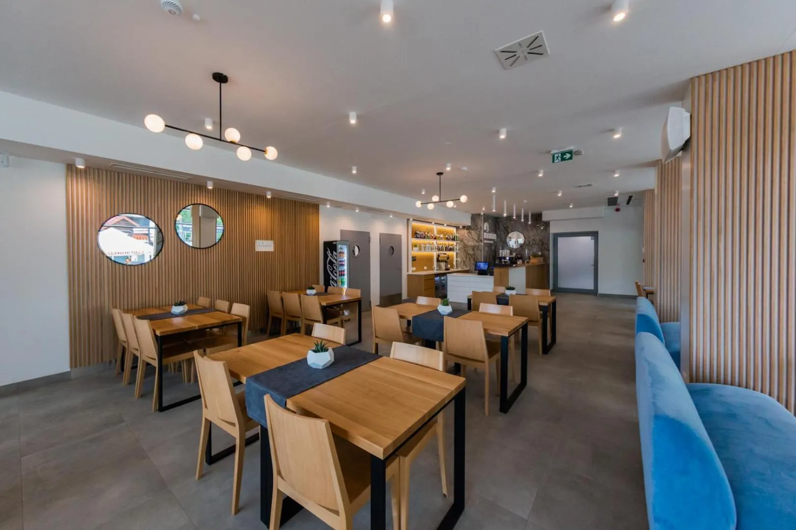 Restaurant/places to eat in Willa Pod Kolejką