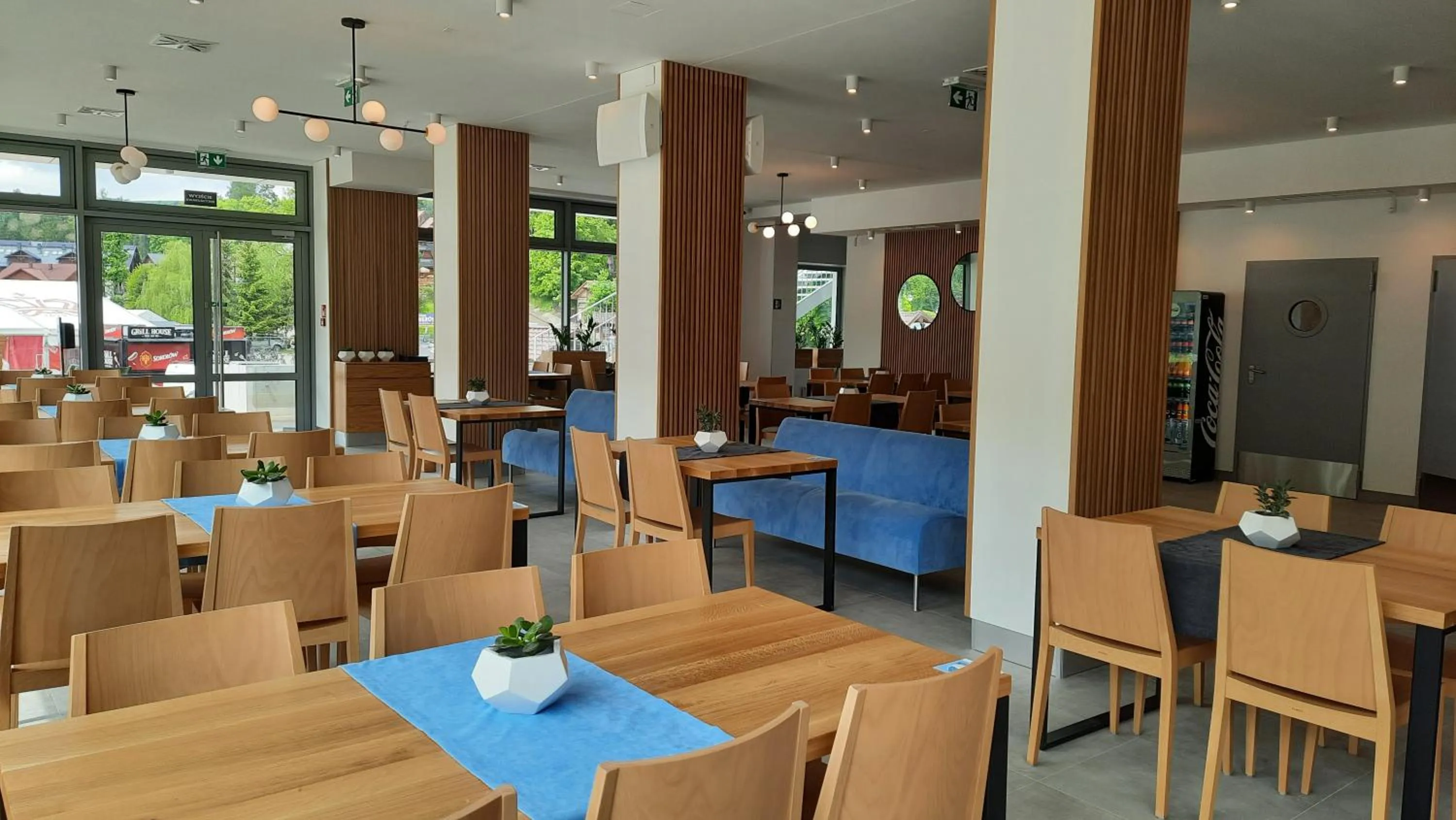 Restaurant/places to eat in Willa Pod Kolejką