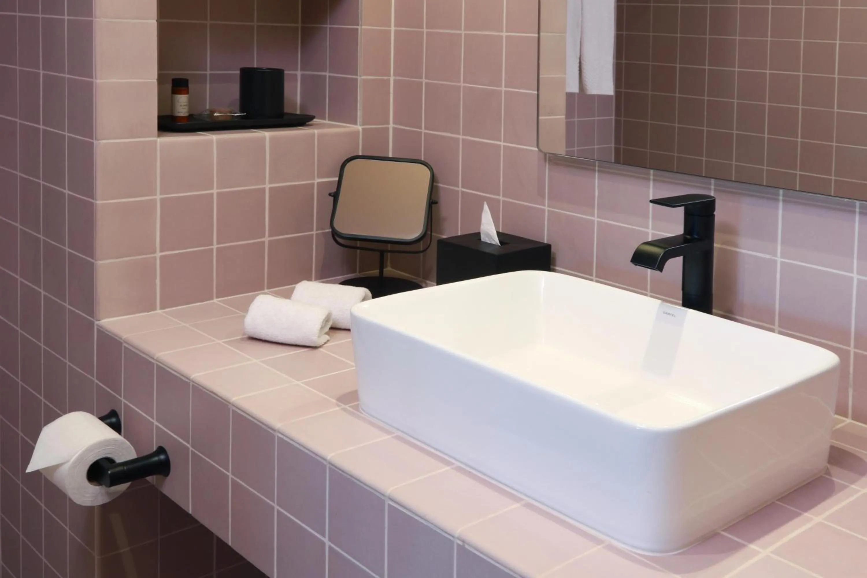 Bathroom in Albor San Miguel de Allende, Tapestry Collection by Hilton