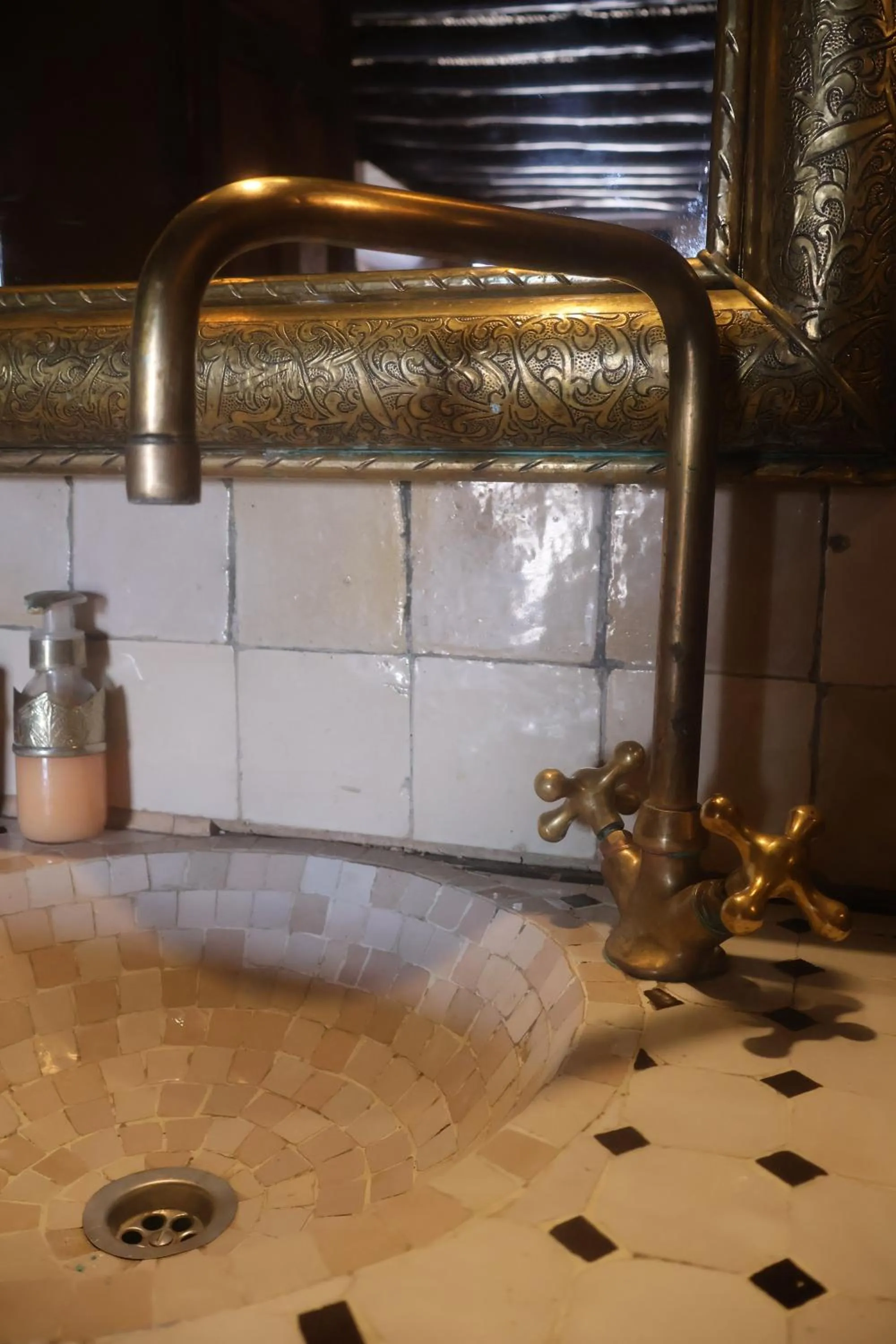 Bathroom in Les Sources Berbères Riad & Spa