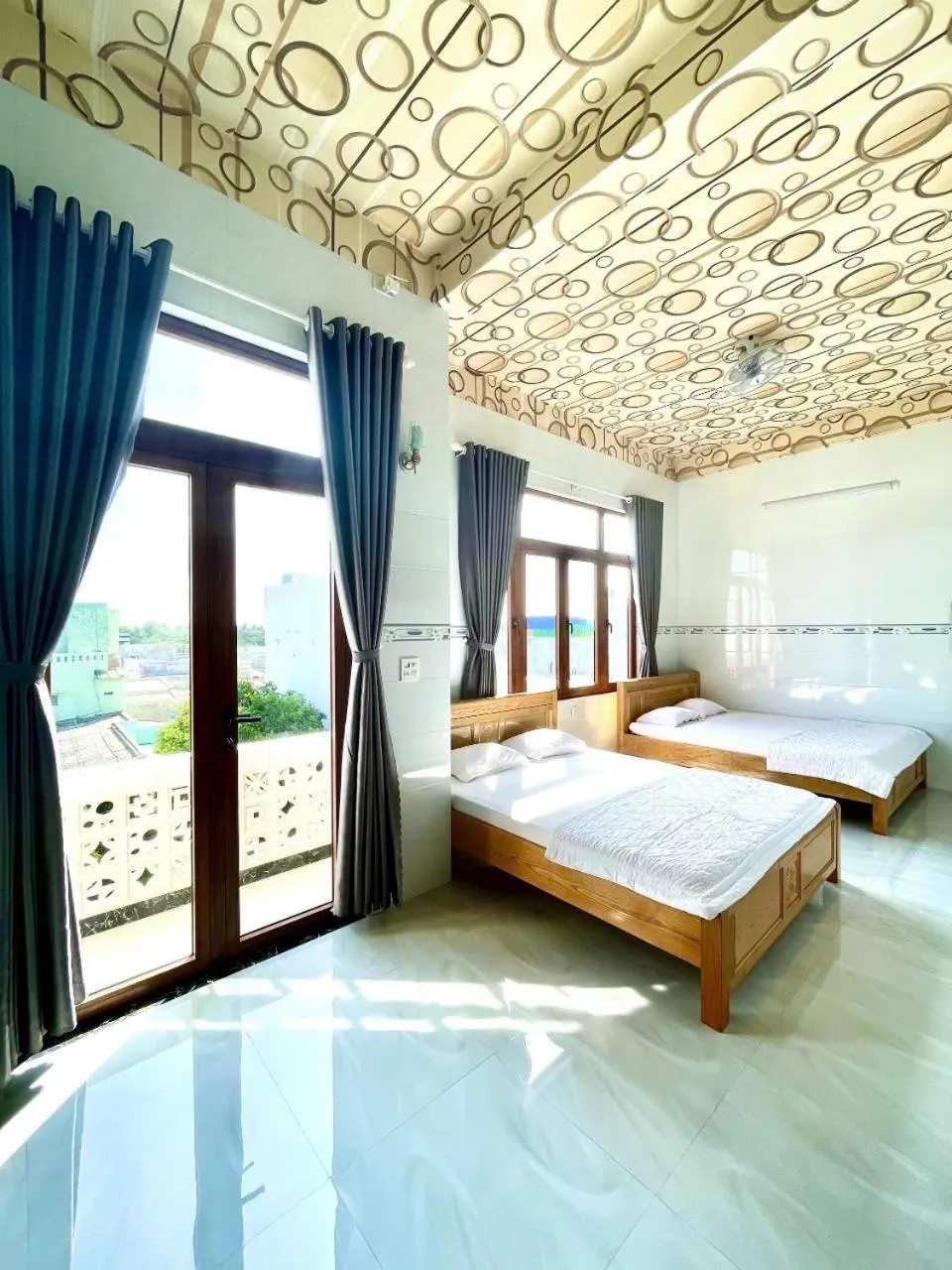 Bed in Thành Trinh hotel đảo Phú Quý