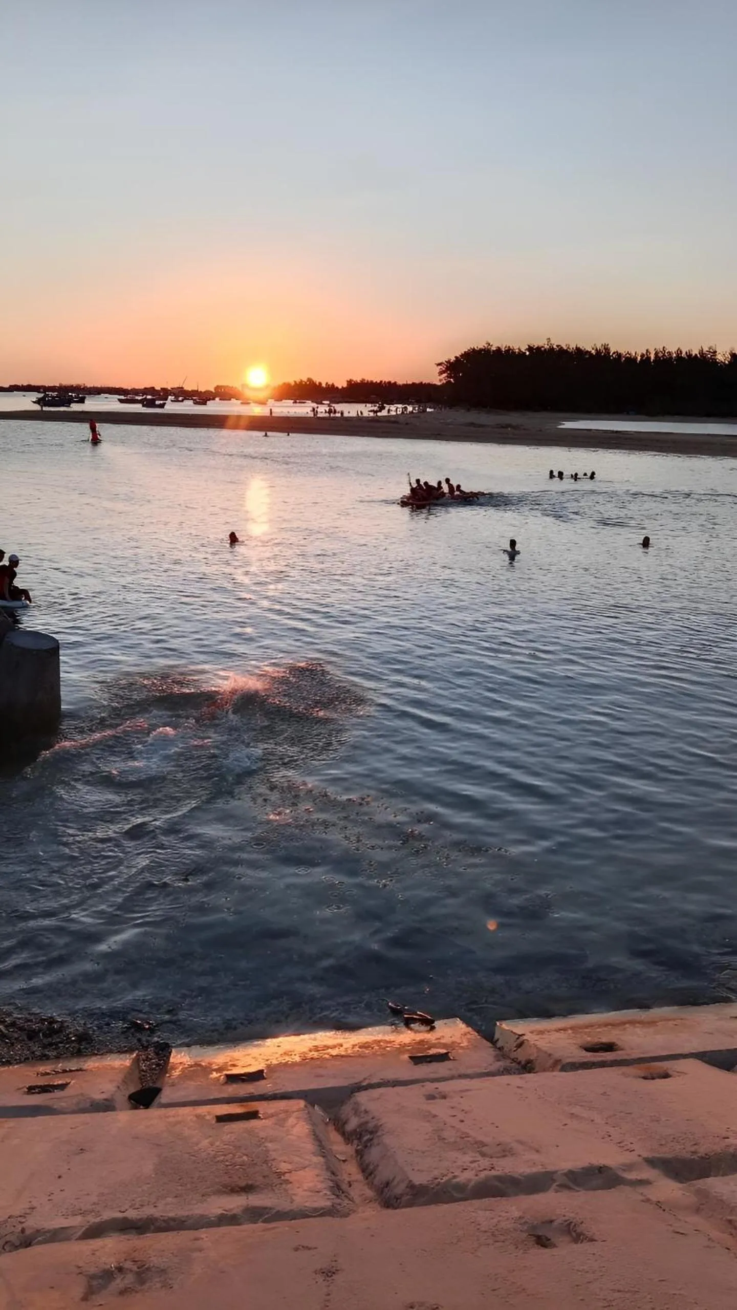 Thành Trinh hotel đảo Phú Quý