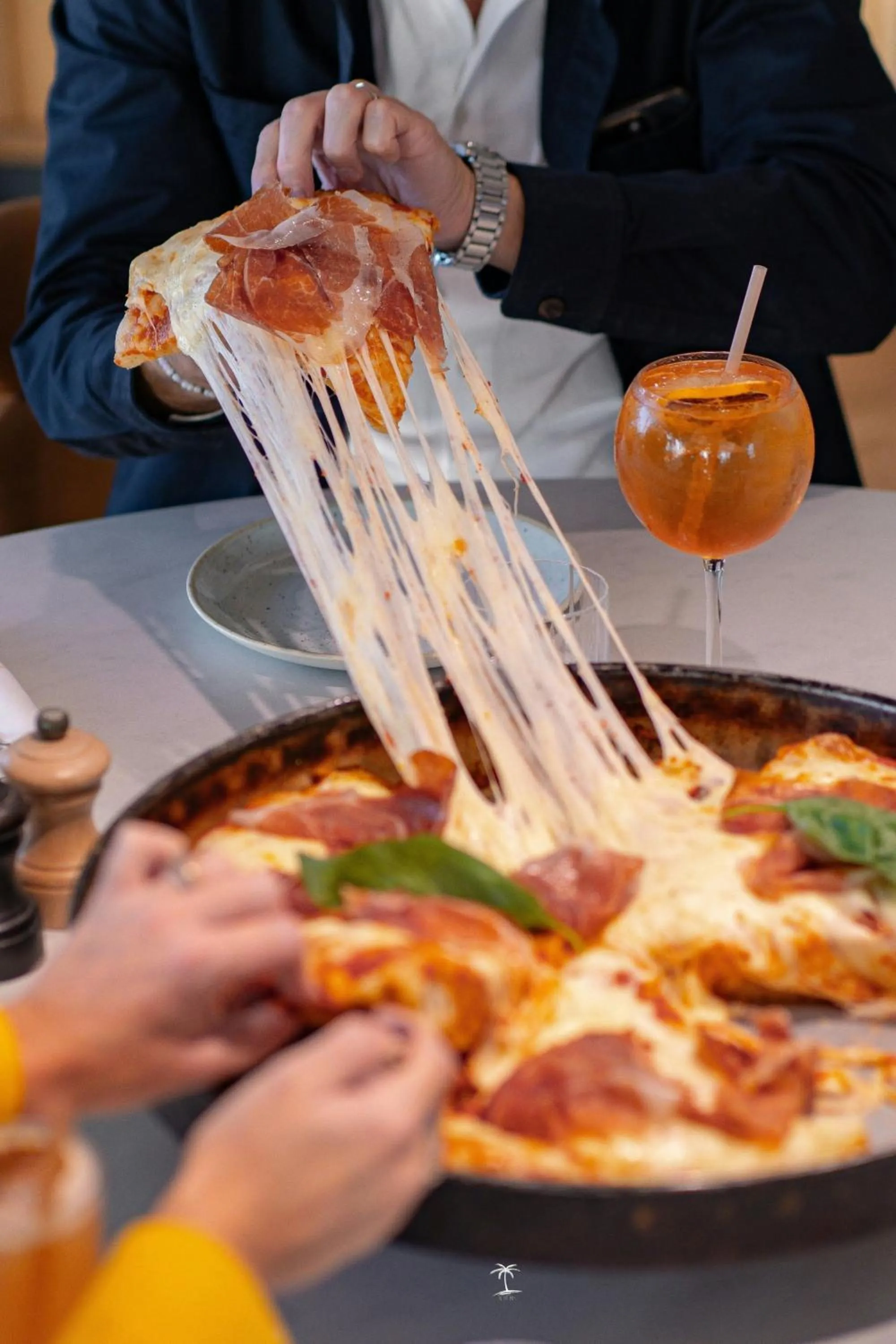 Restaurant/places to eat in Renaissance Bordeaux Hotel