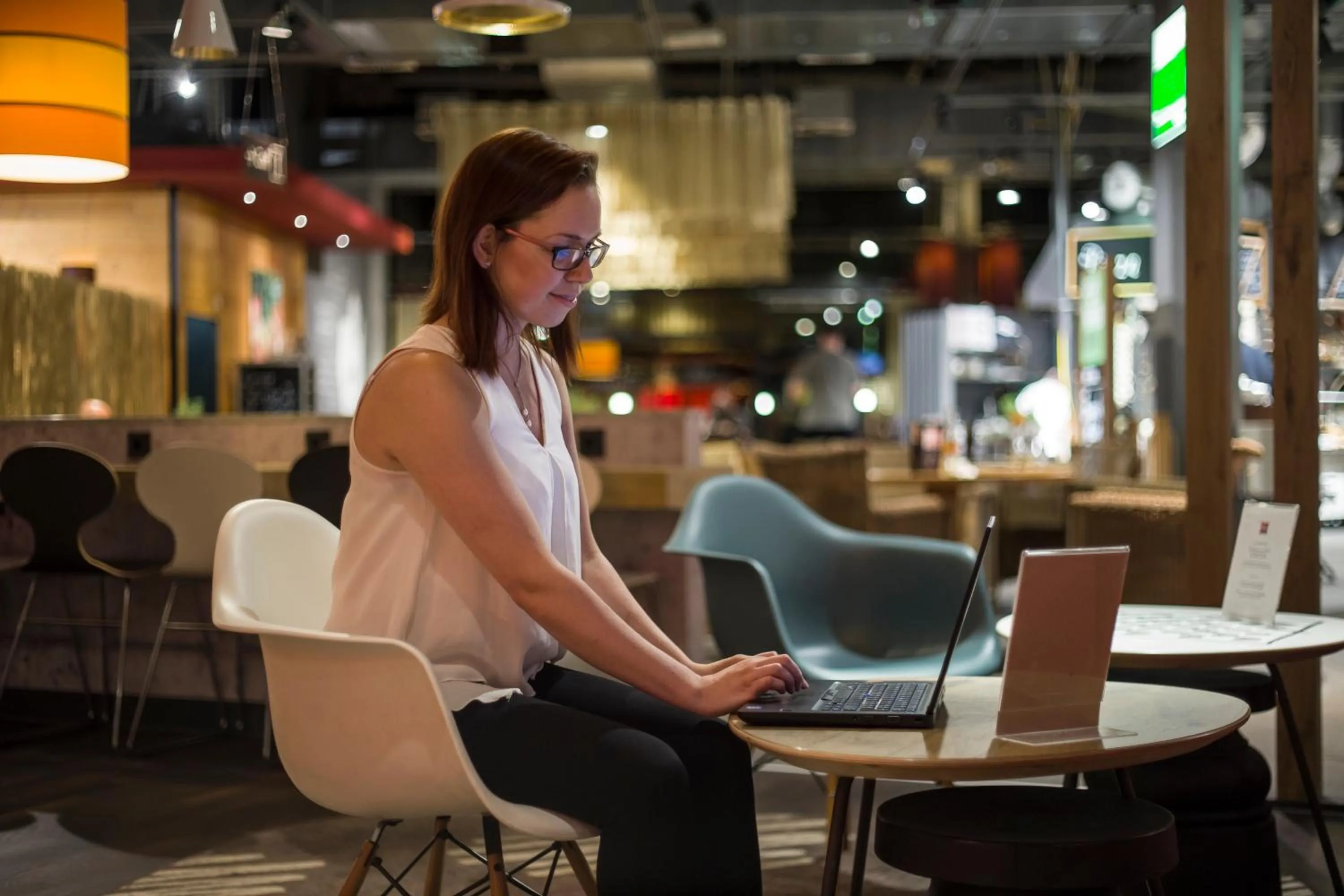 Lobby or reception in Ibis Vienna Airport