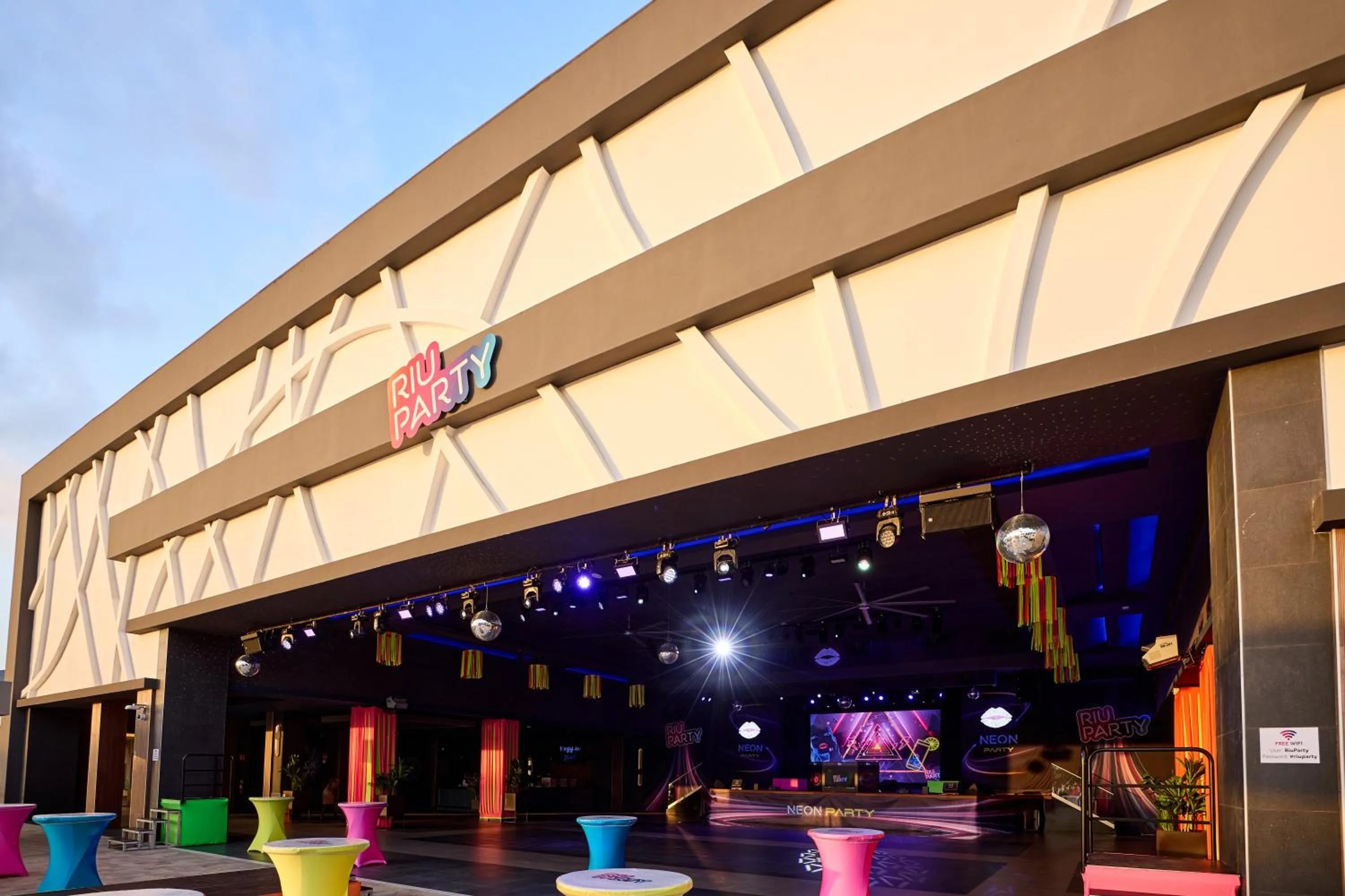 Activities in Riu Negril - All Inclusive