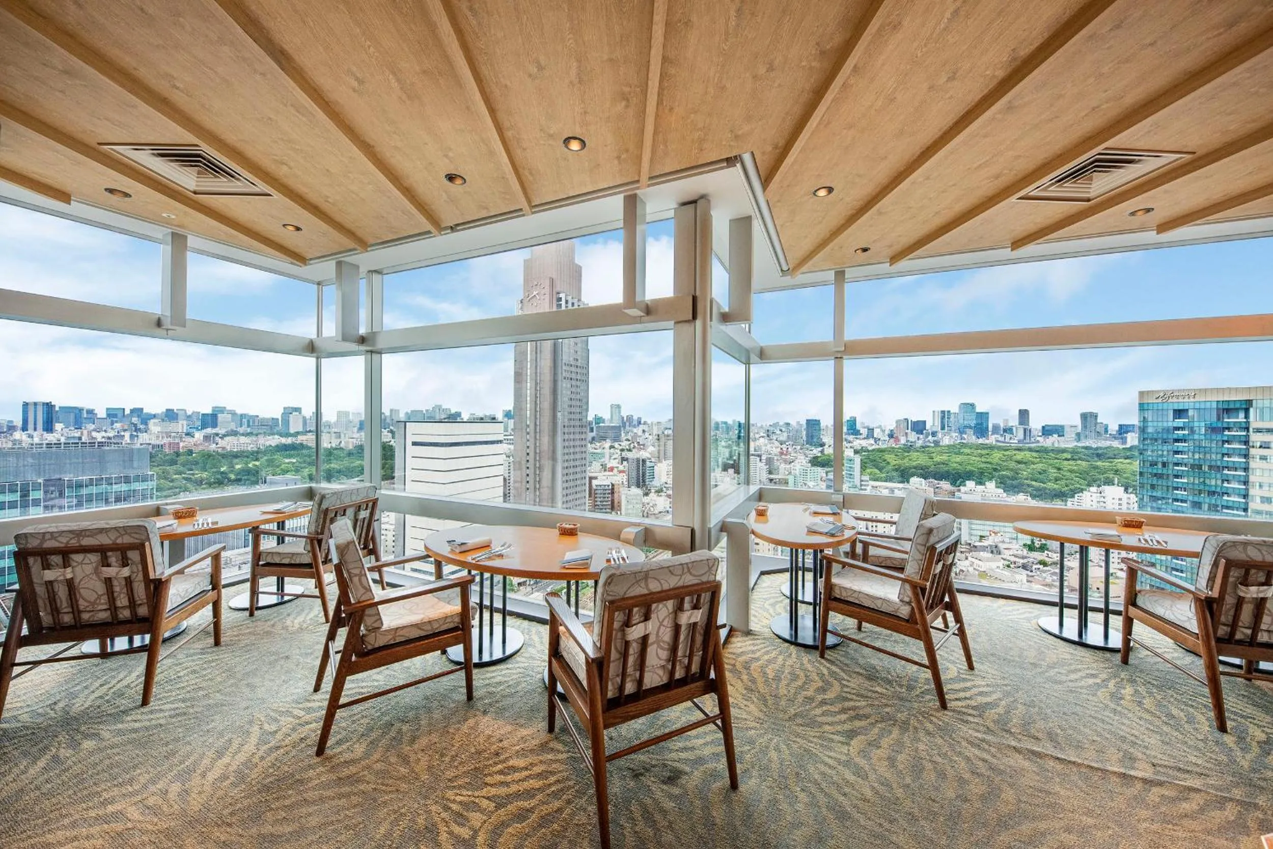 Restaurant/places to eat in Odakyu Hotel Century Southern Tower