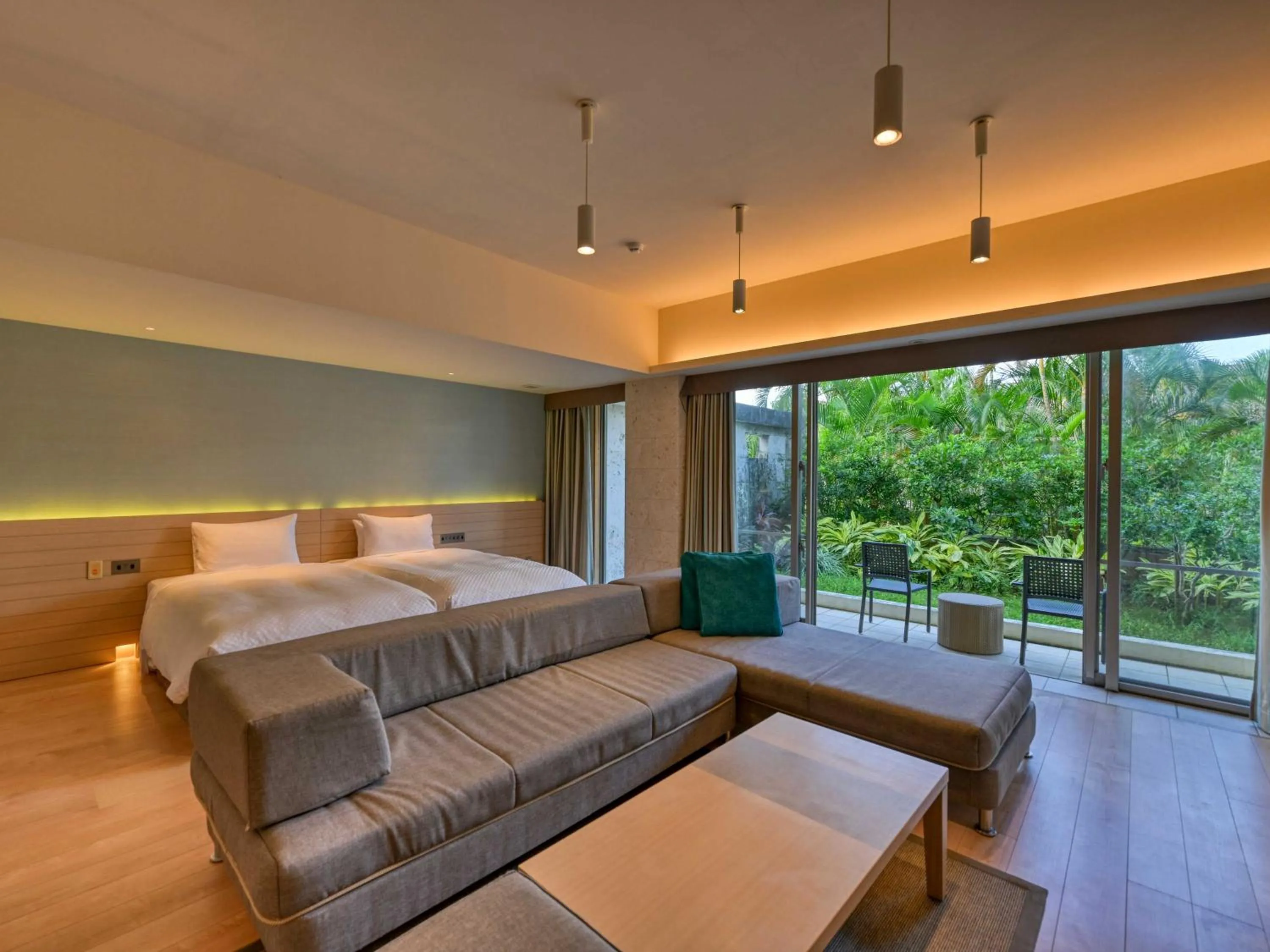 Photo of the whole room, Bed in FUSAKI BEACH RESORT HOTEL & VILLAS