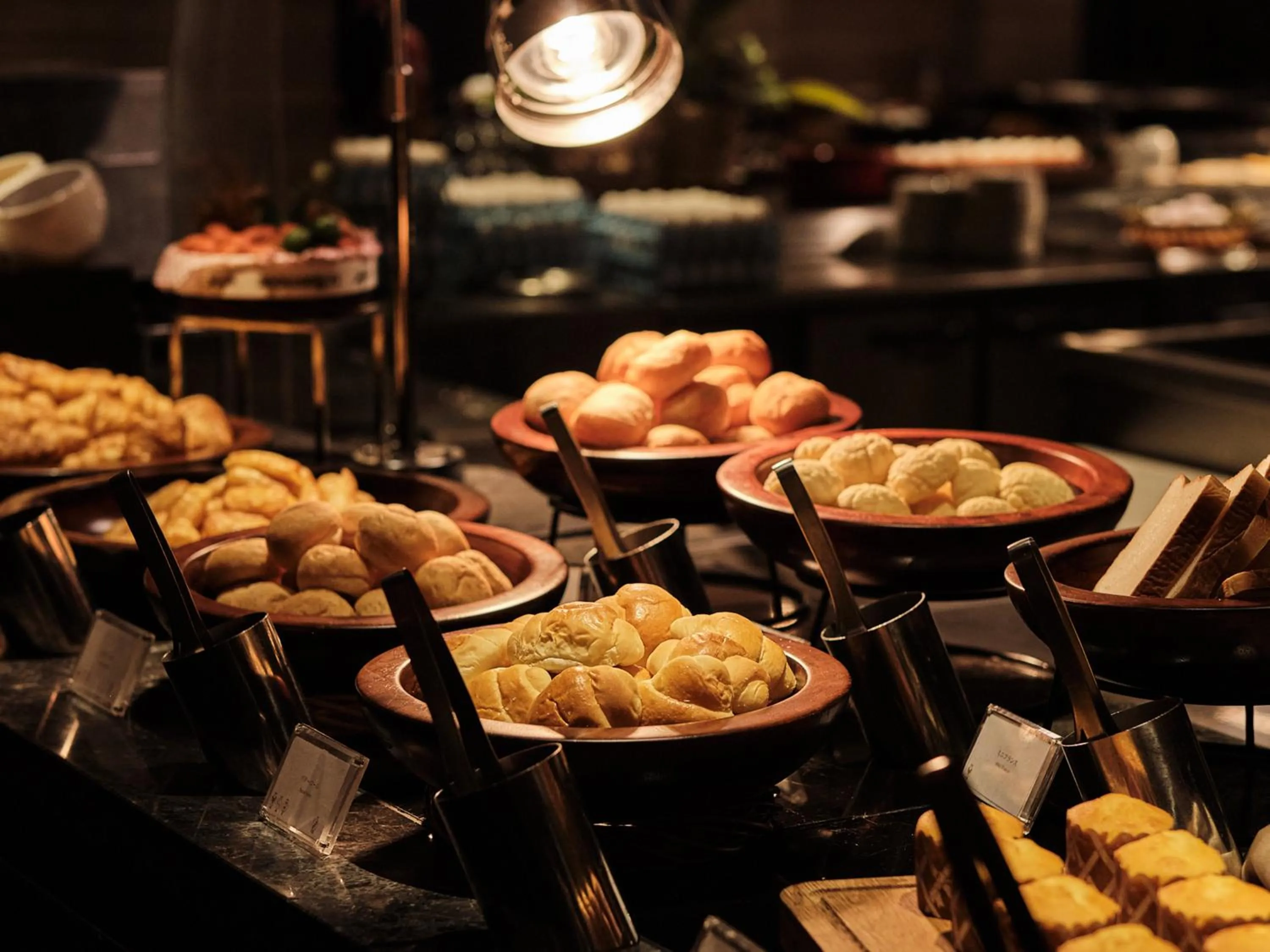 Food in FUSAKI BEACH RESORT HOTEL & VILLAS