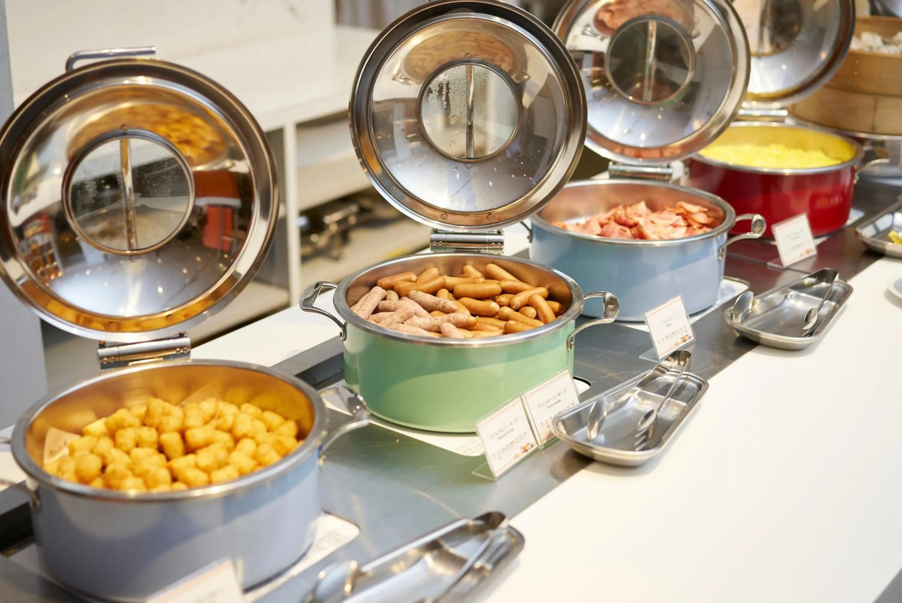 Breakfast in Oriental Hotel Tokyo Bay