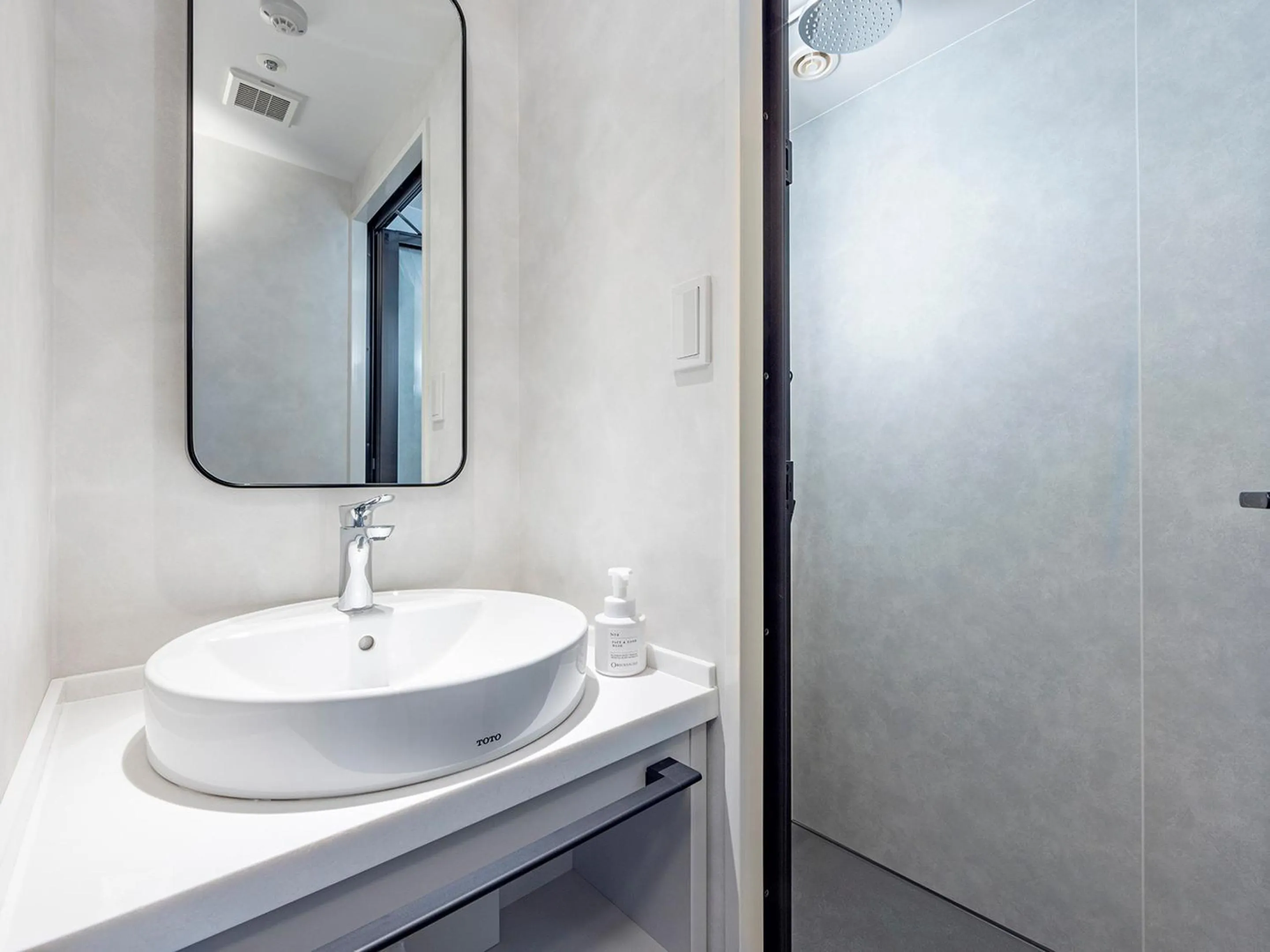 Bathroom in Oriental Hotel Tokyo Bay