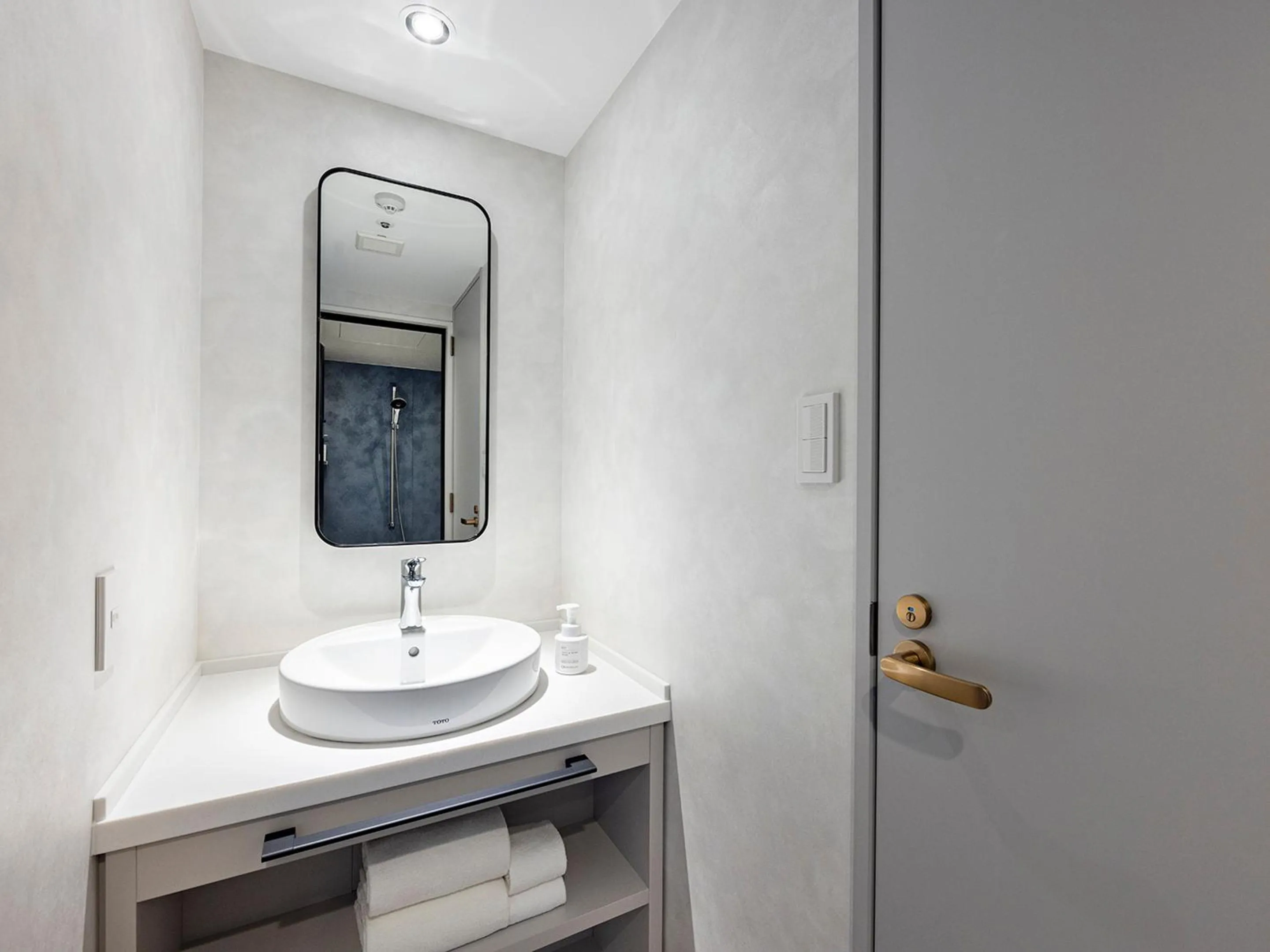 Bathroom in Oriental Hotel Tokyo Bay