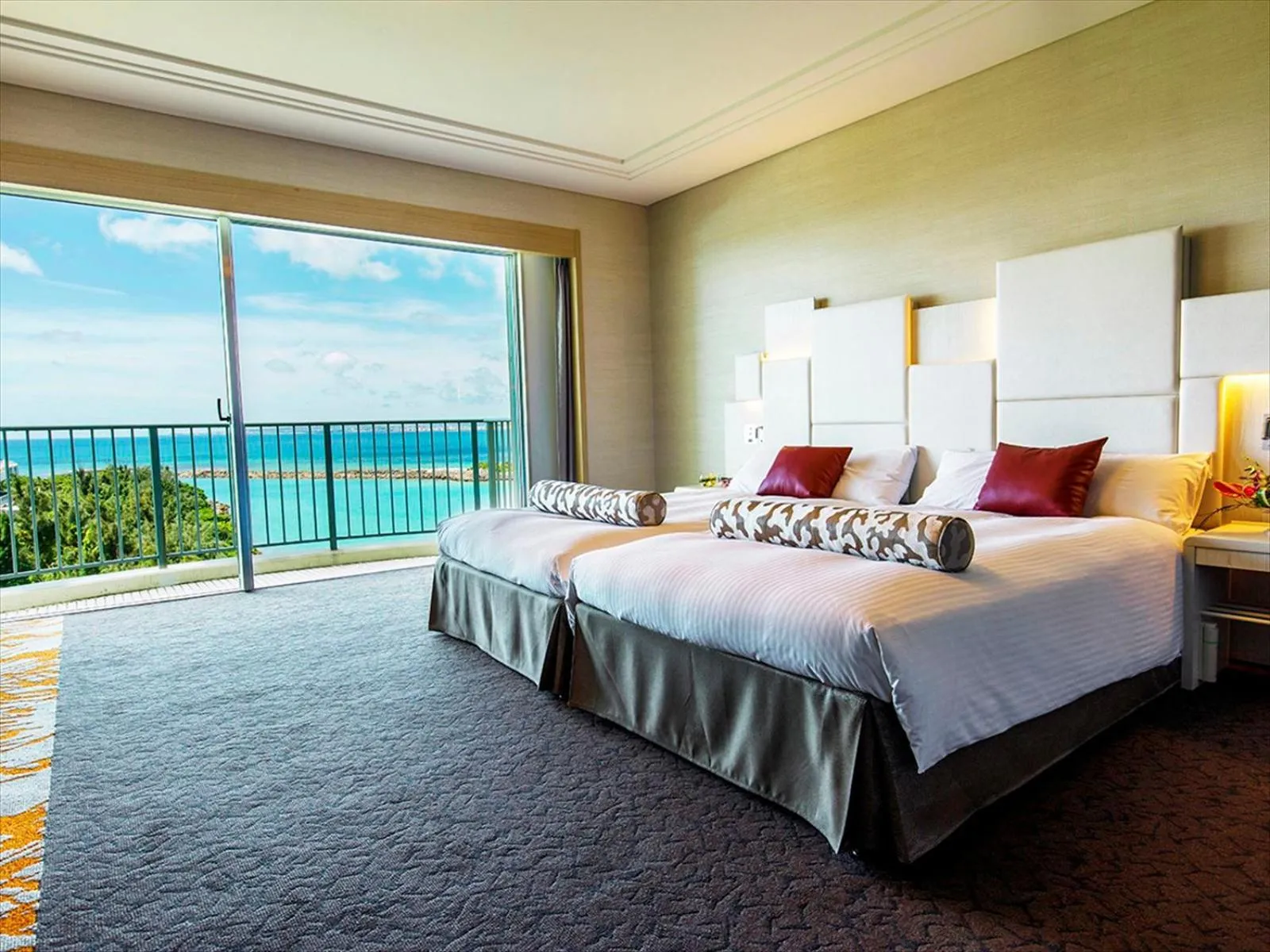 Photo of the whole room, Bed in Laguna Garden Hotel