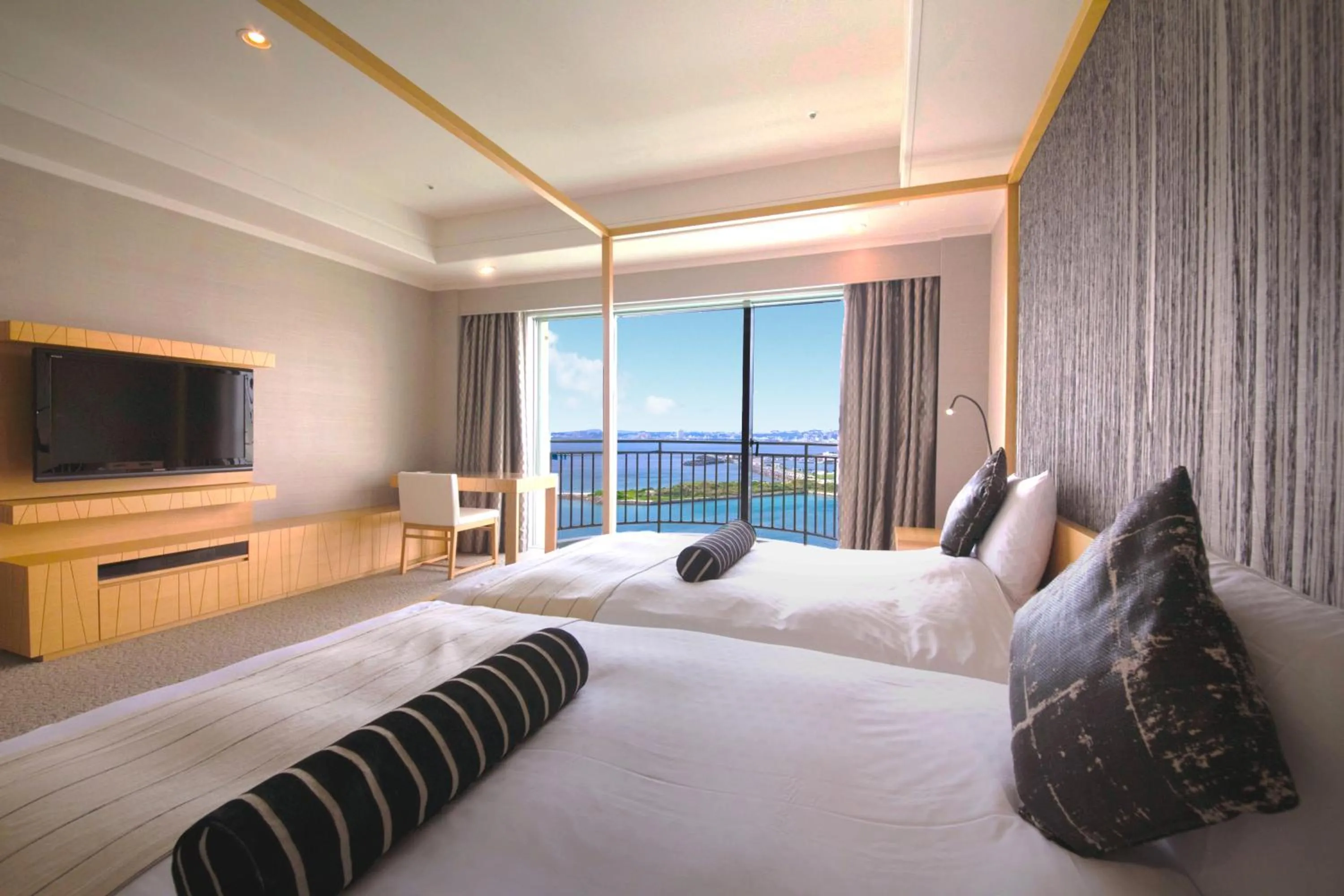 Photo of the whole room, Bed in Laguna Garden Hotel