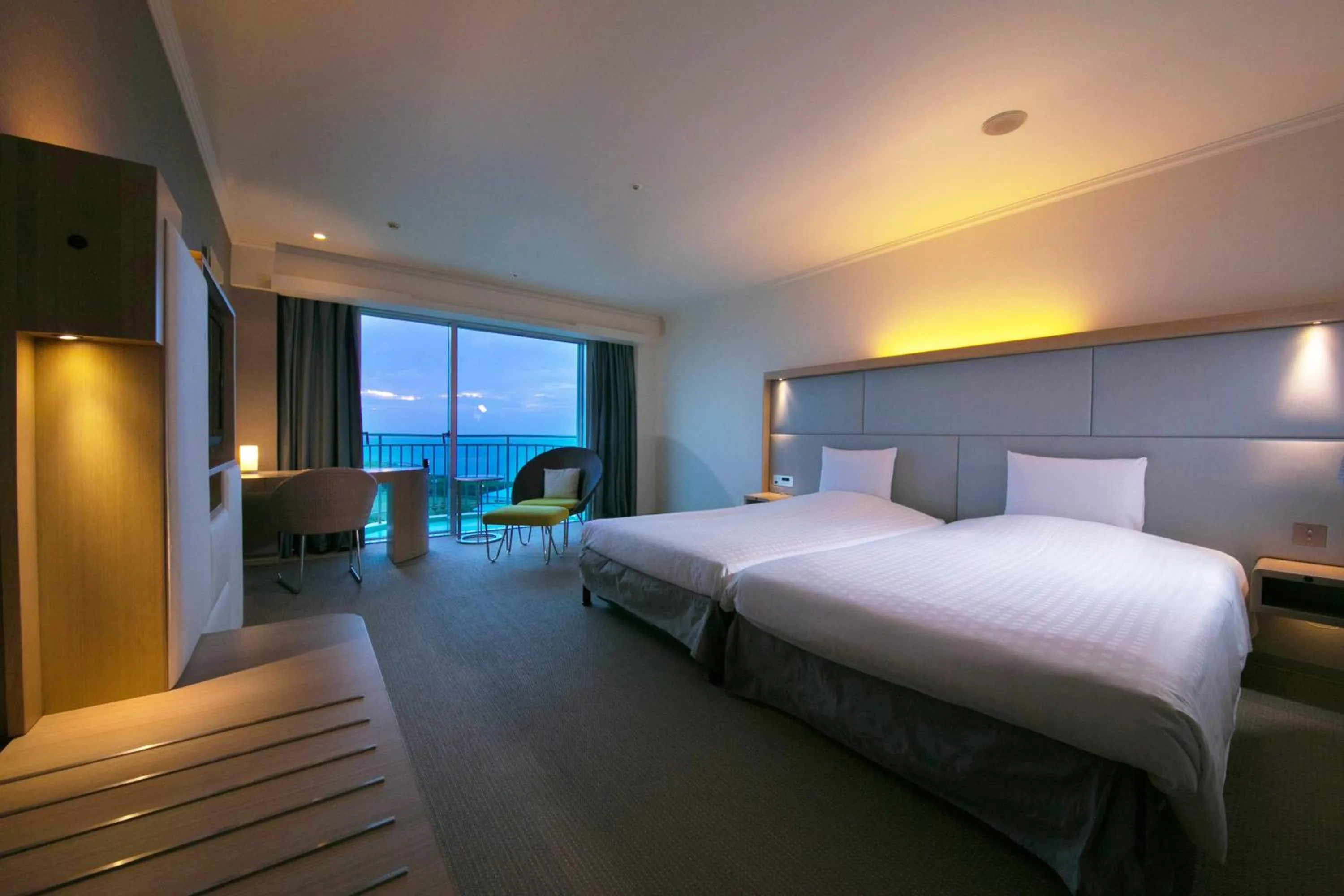 Photo of the whole room, Bed in Laguna Garden Hotel