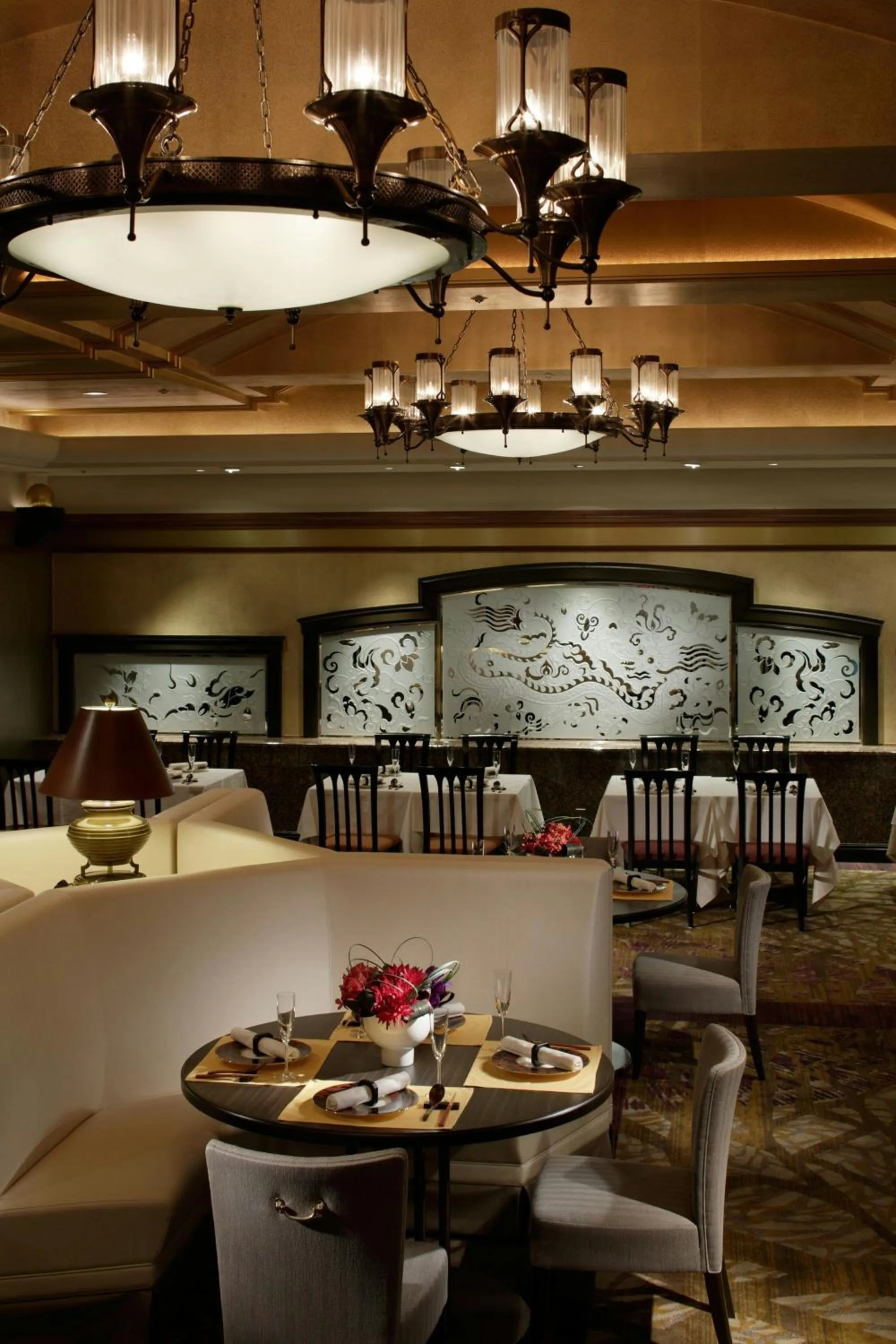 Restaurant/places to eat in Yokohama Bay Sheraton Hotel and Towers