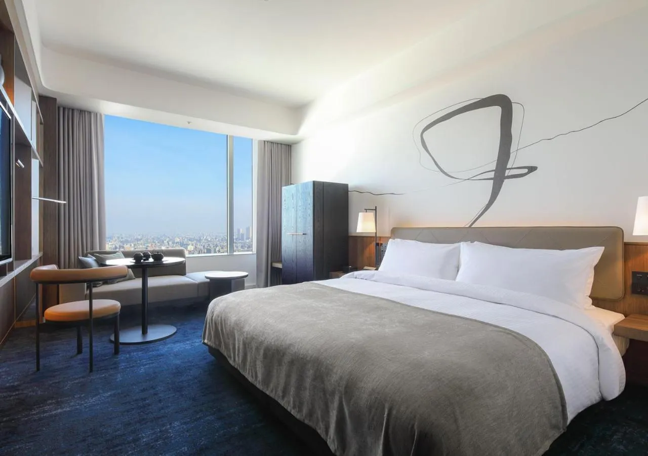 Bed in Tokyo Dome Hotel