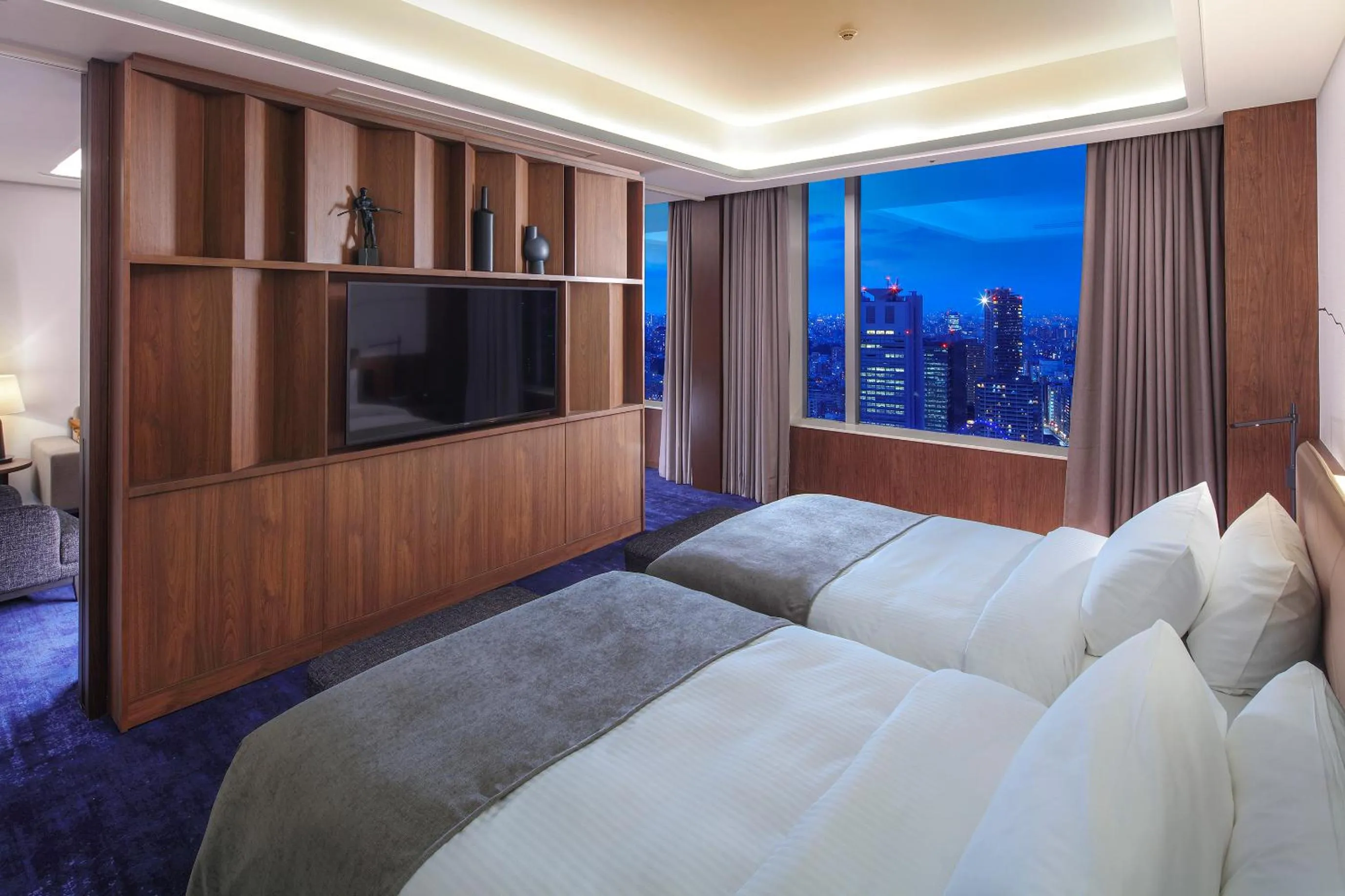 Bed in Tokyo Dome Hotel