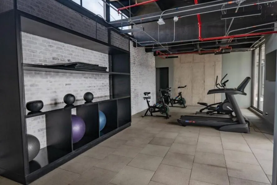 Area and facilities in UMA Suites Chia