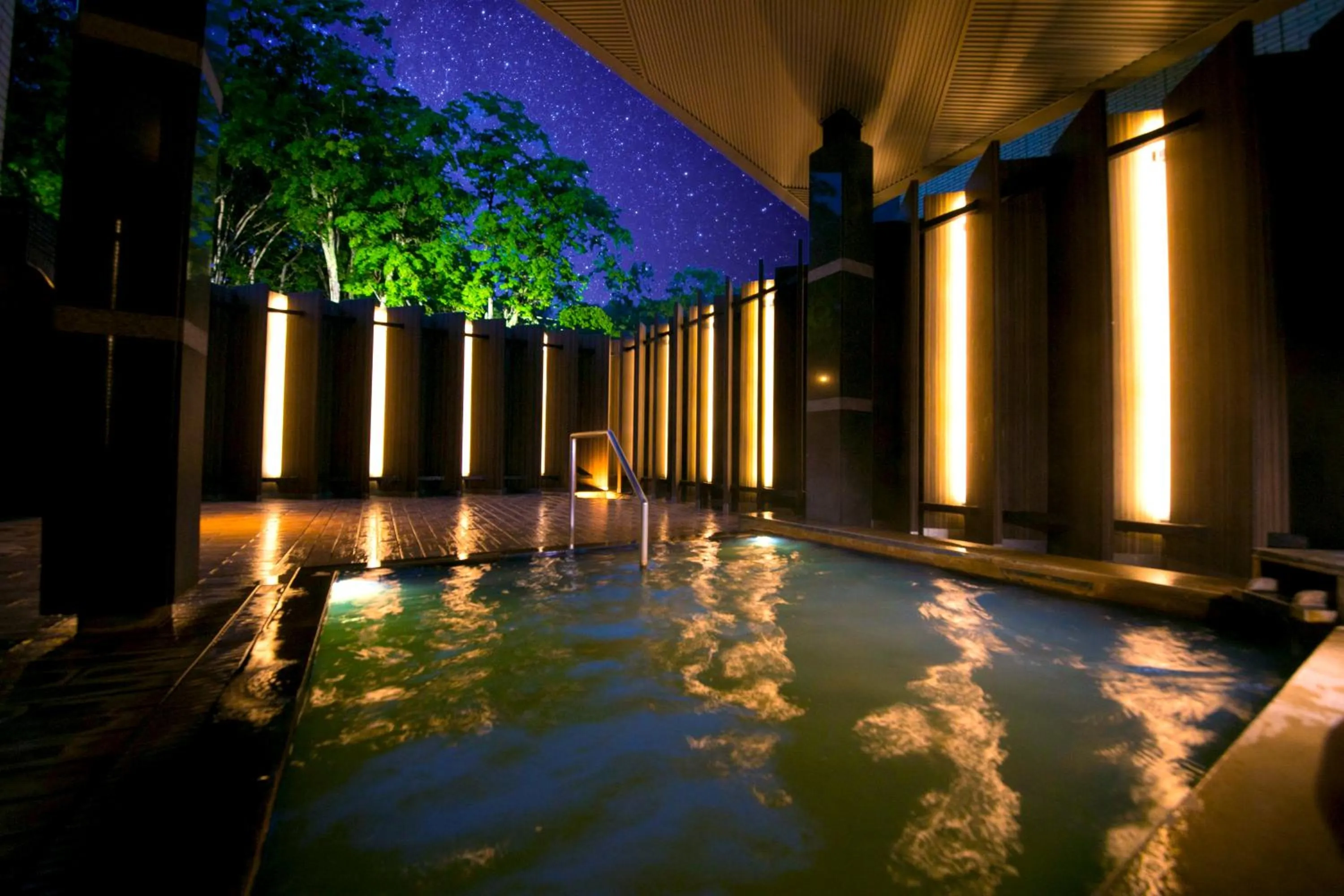 Hot Spring Bath in Niseko Northern Resort, An'nupuri