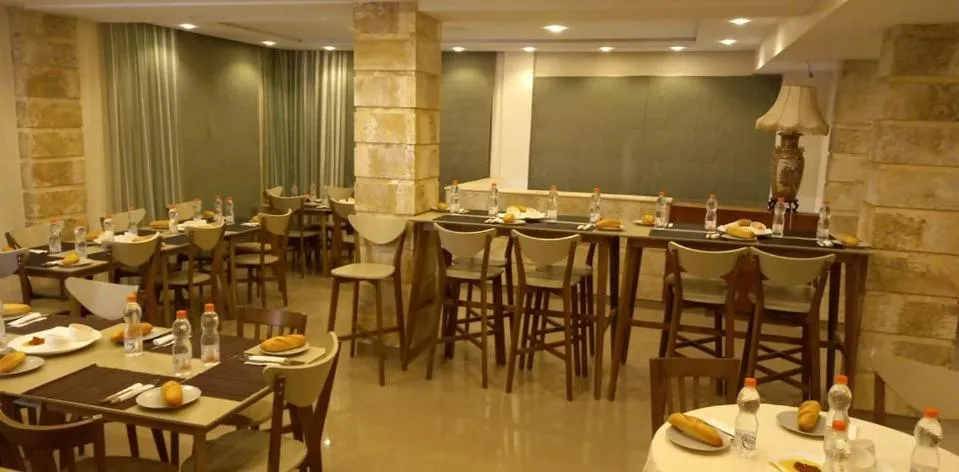 Restaurant/places to eat in Larimar Hôtel Sfax