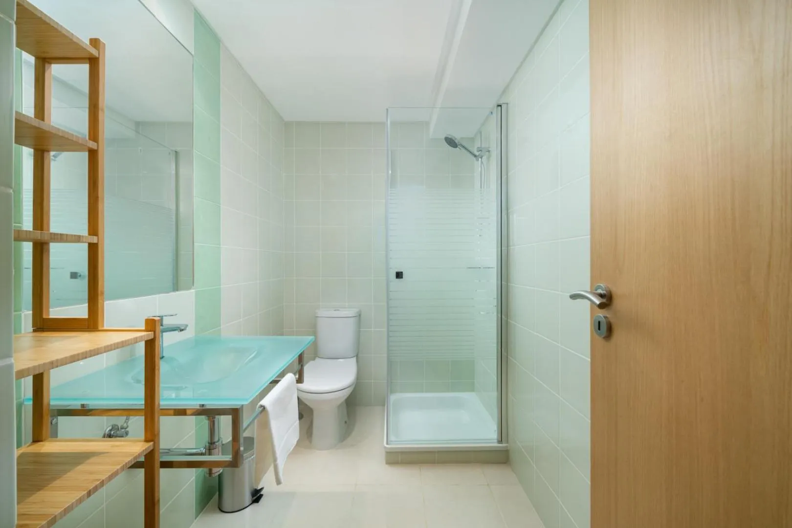 Other, Bed in Fresh & Breezy Tavira Apartment