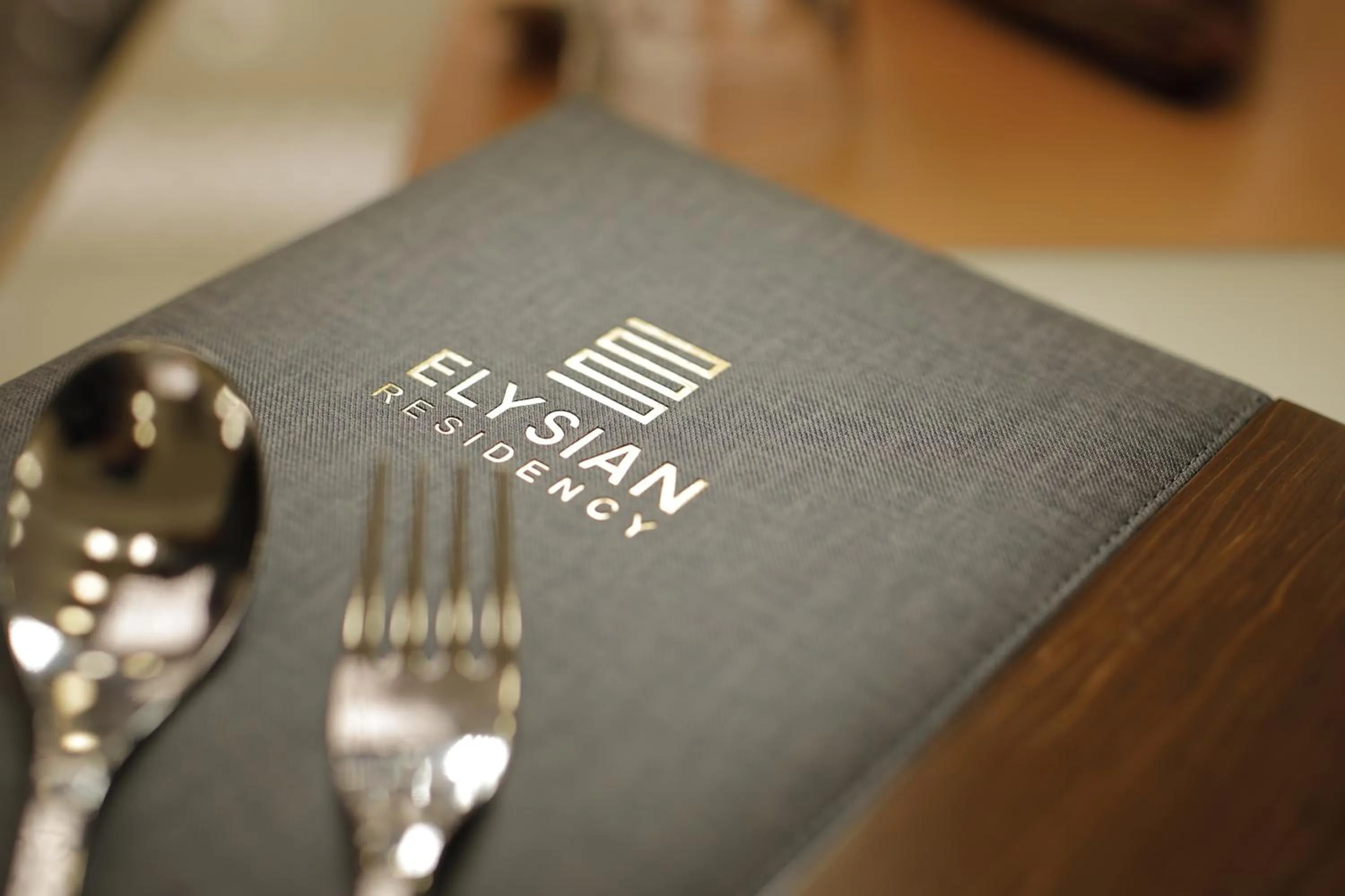 Food and drinks in Hotel Elysian Residency