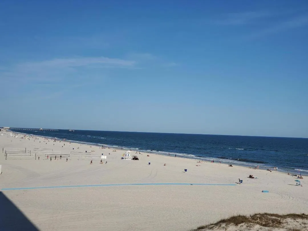 Beach in Island Winds East